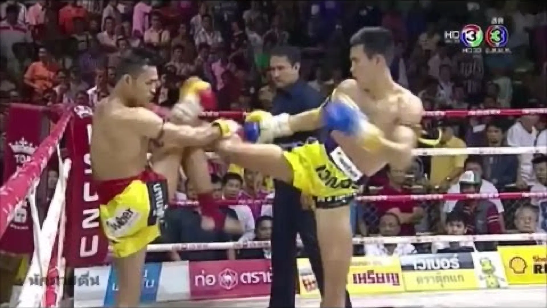 Tengnueng Sitjaesairoong vs Kompetchlek Lukprabat (Fight Video)