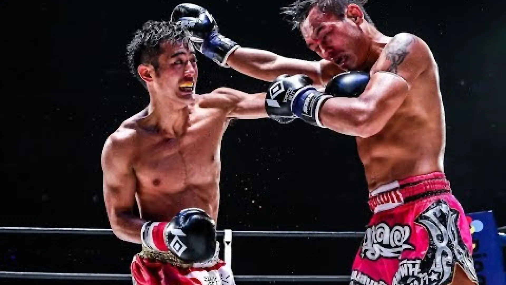 Wanchalong PK Saenchai vs Eisaku Ogasawara (Fight Video)