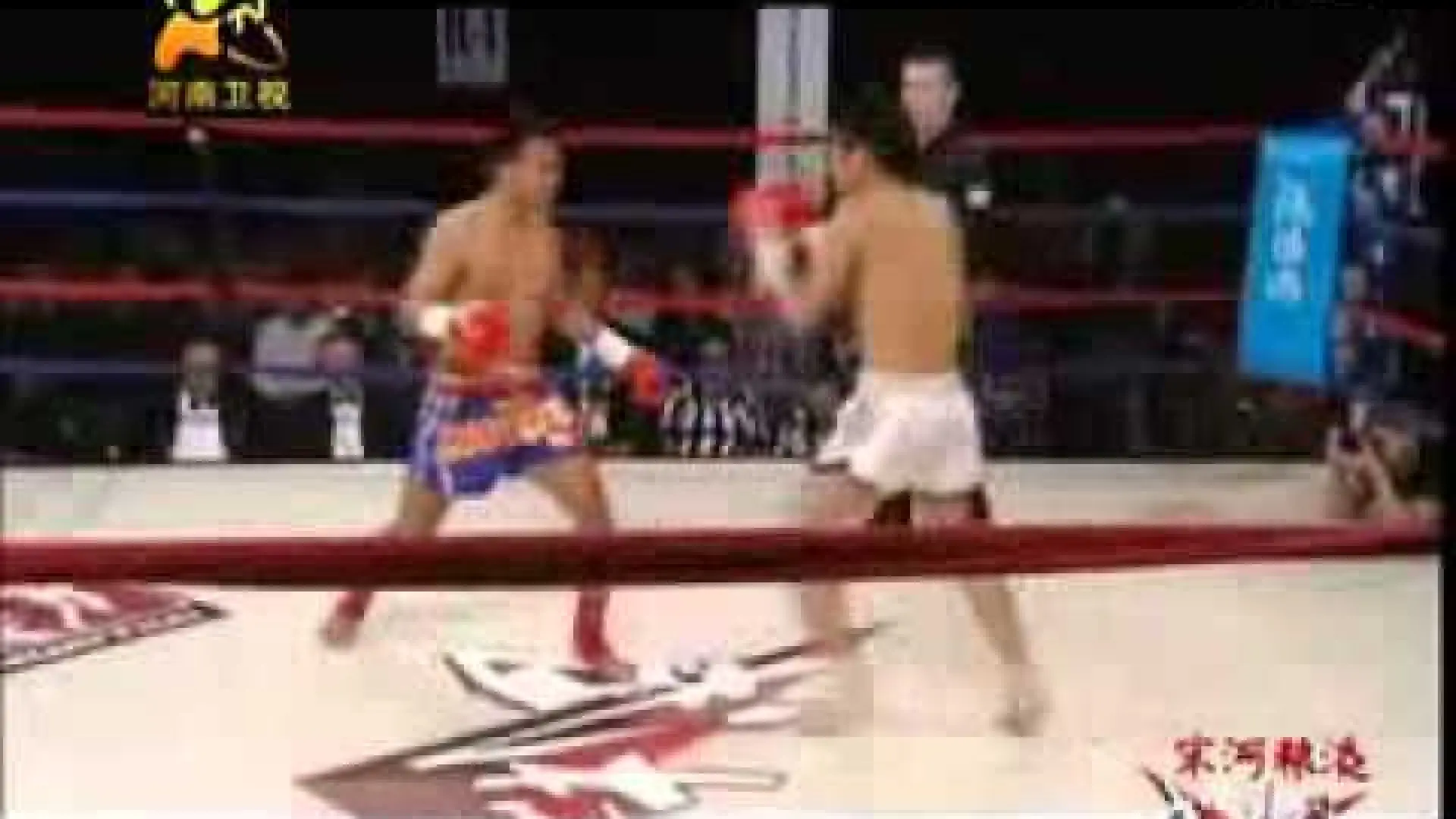 Lerdsila Chumpairtour vs Li Ning (Fight Video)