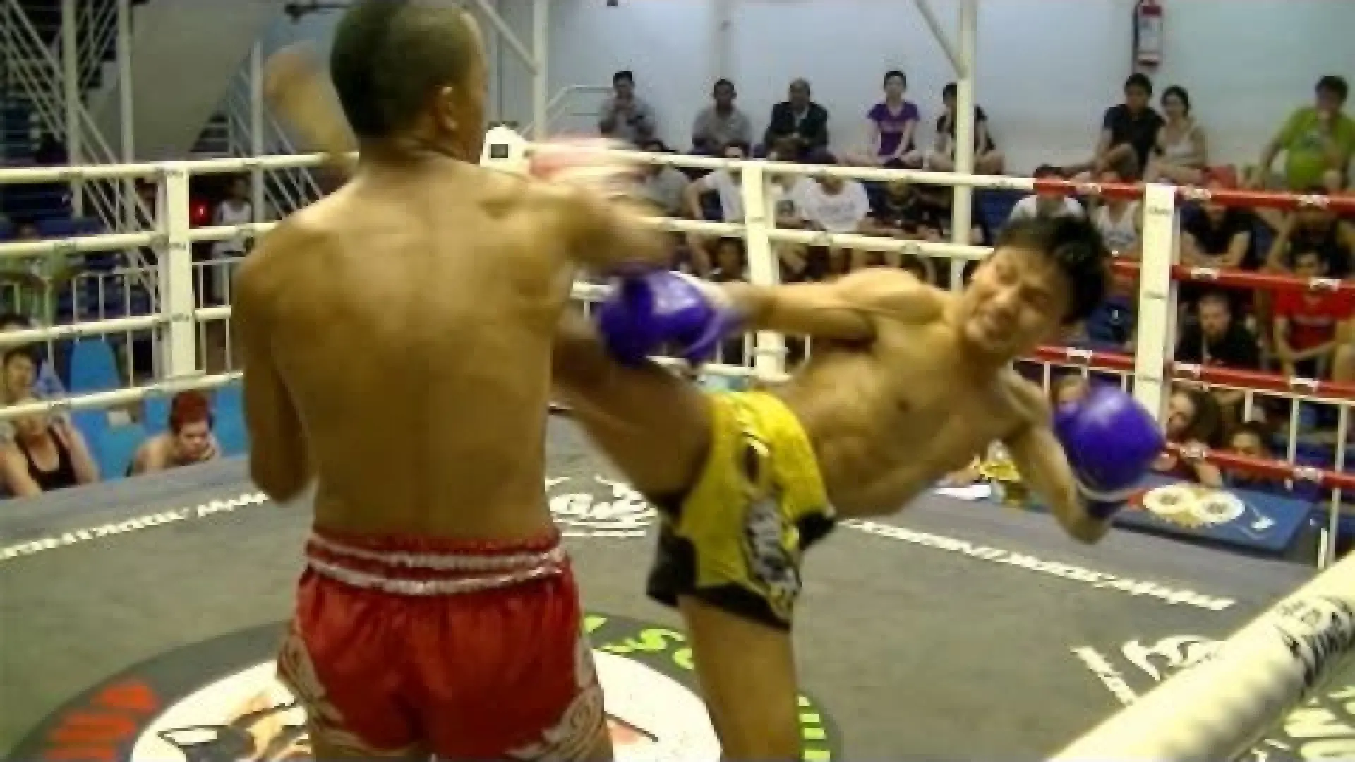 Lerdsila Chumpairtour vs Robin Manop Gym (Fight Video)