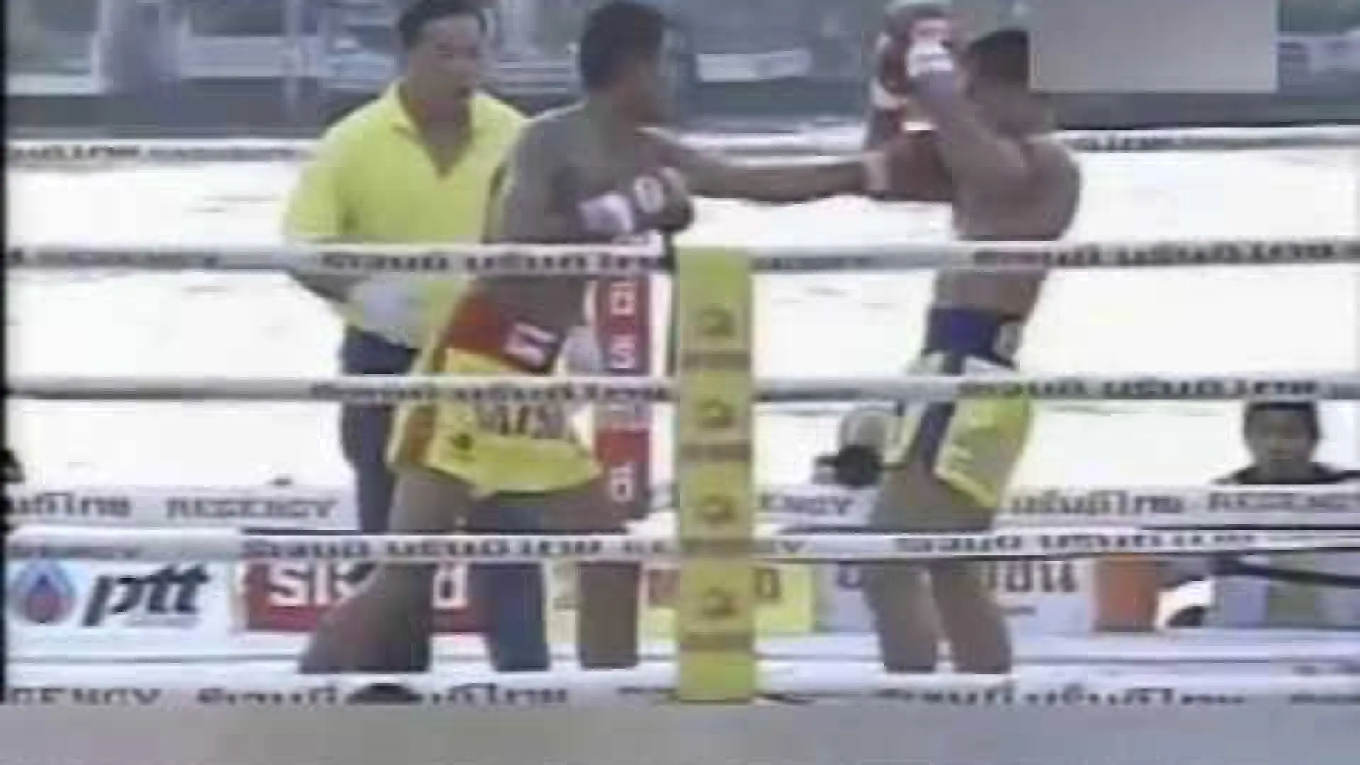 Nopparat Keatkhamtorn vs Bovy Sor Udomsorn (Fight Video)