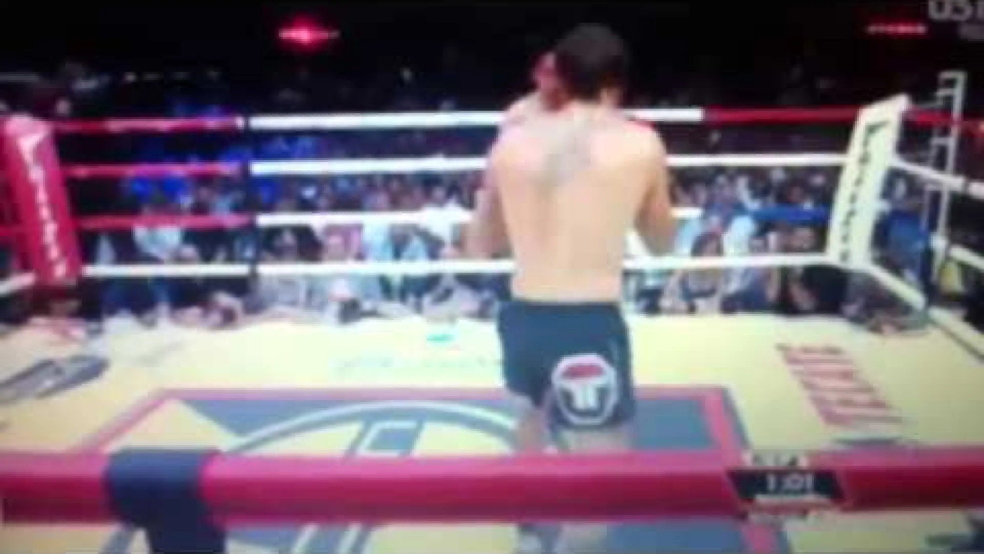 Justin Greskiewicz vs Bryce Krause (Fight Video)