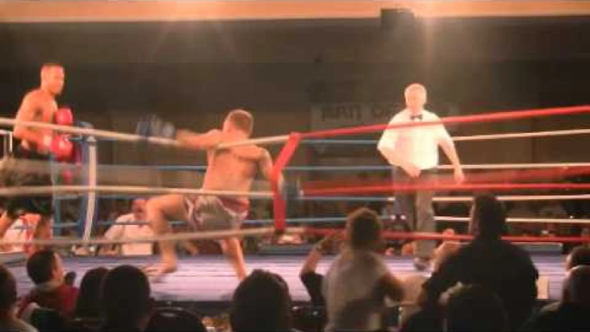 Raymond Daniels vs Andy Bakewell (Fight Video)