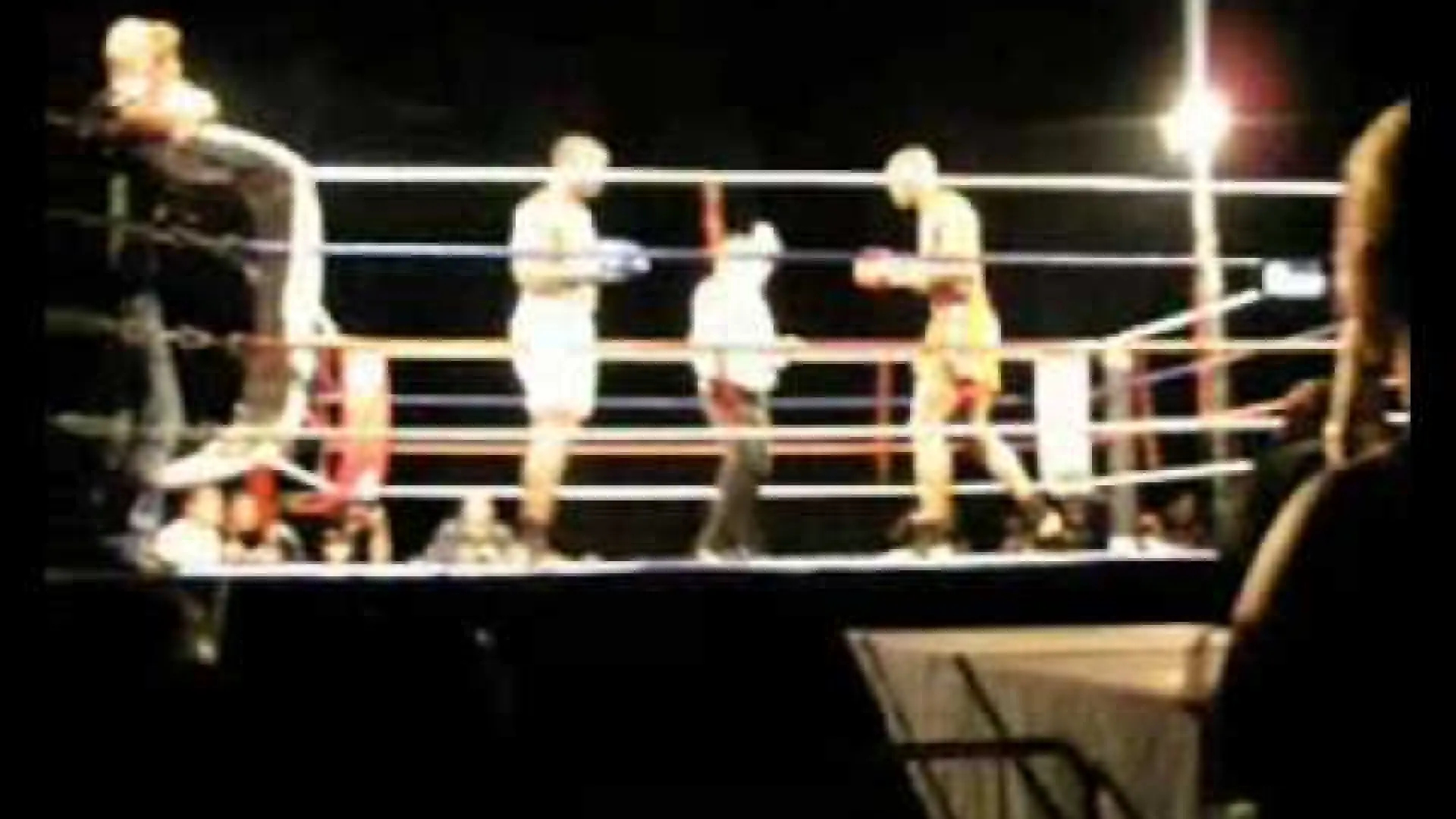 Ismael Londt vs Frank Muñoz (Fight Video)
