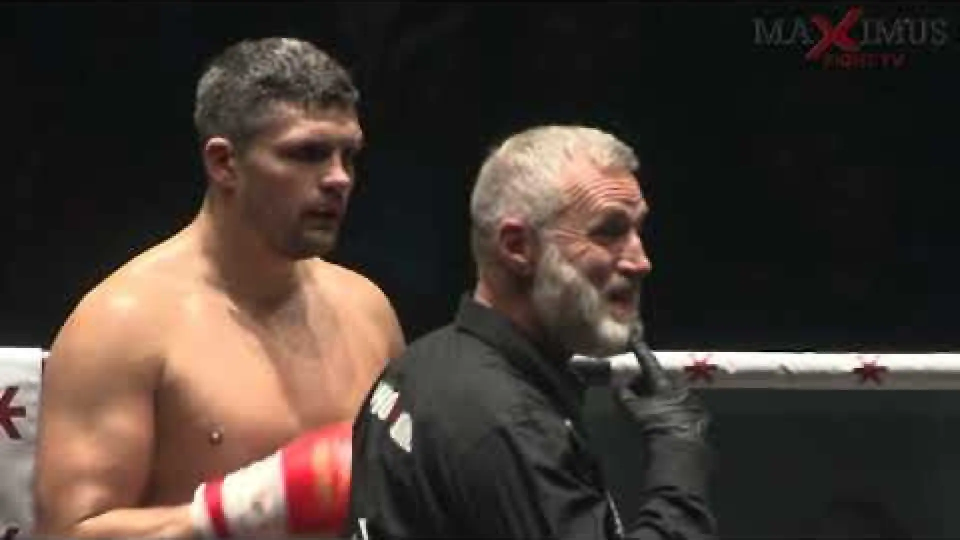 Mighty Mo vs Tomáš Hron (Fight Video)