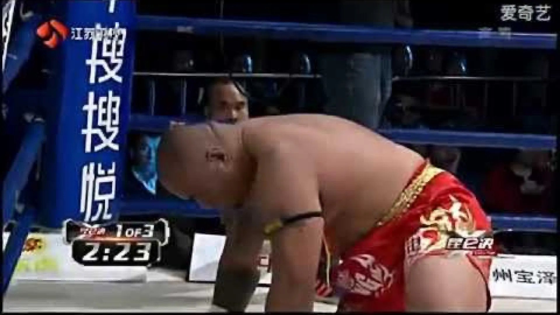 Mighty Mo vs Konstantin Gluhov (Fight Video)