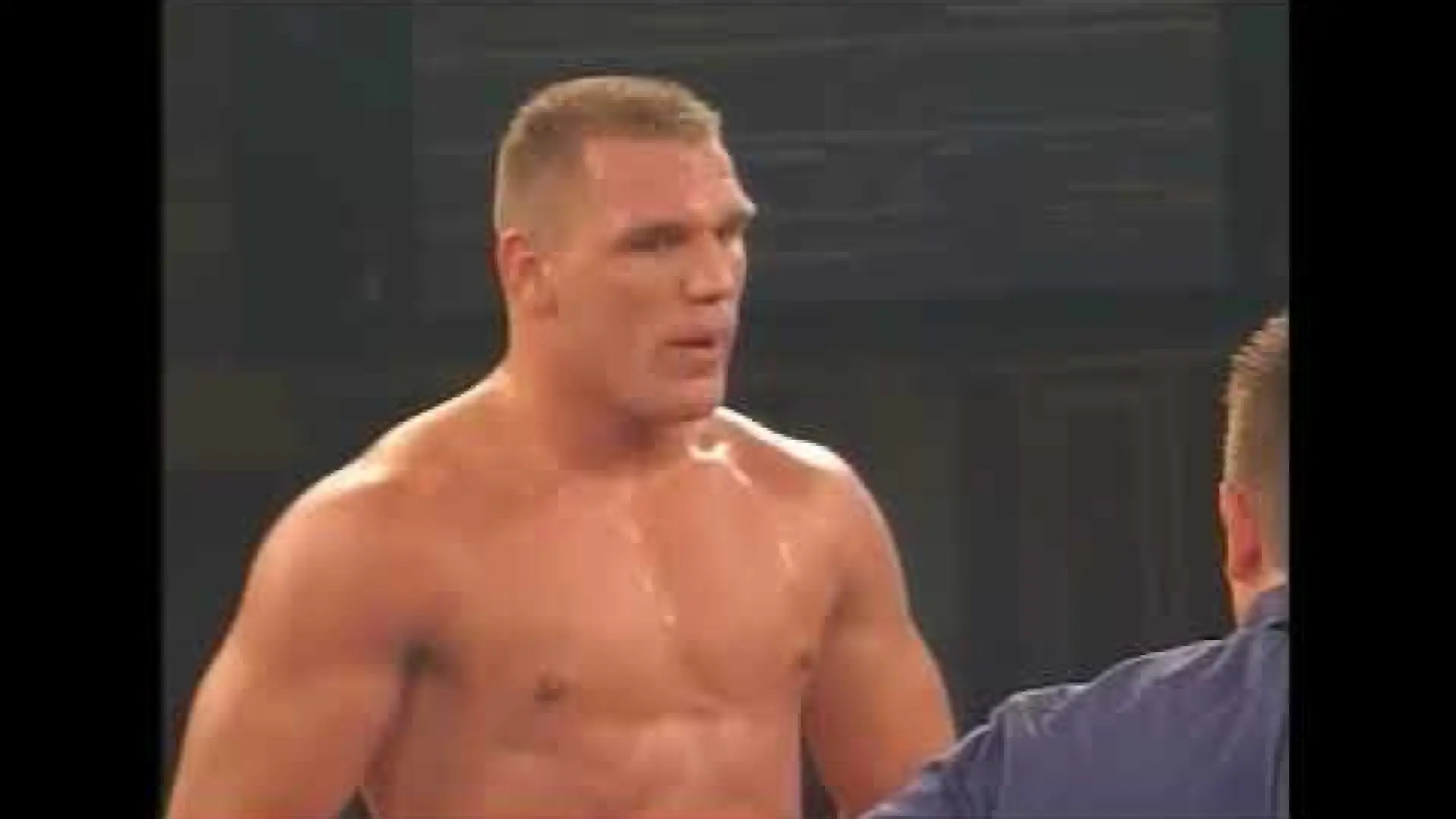 Mighty Mo vs Brecht Wallis (Fight Video)