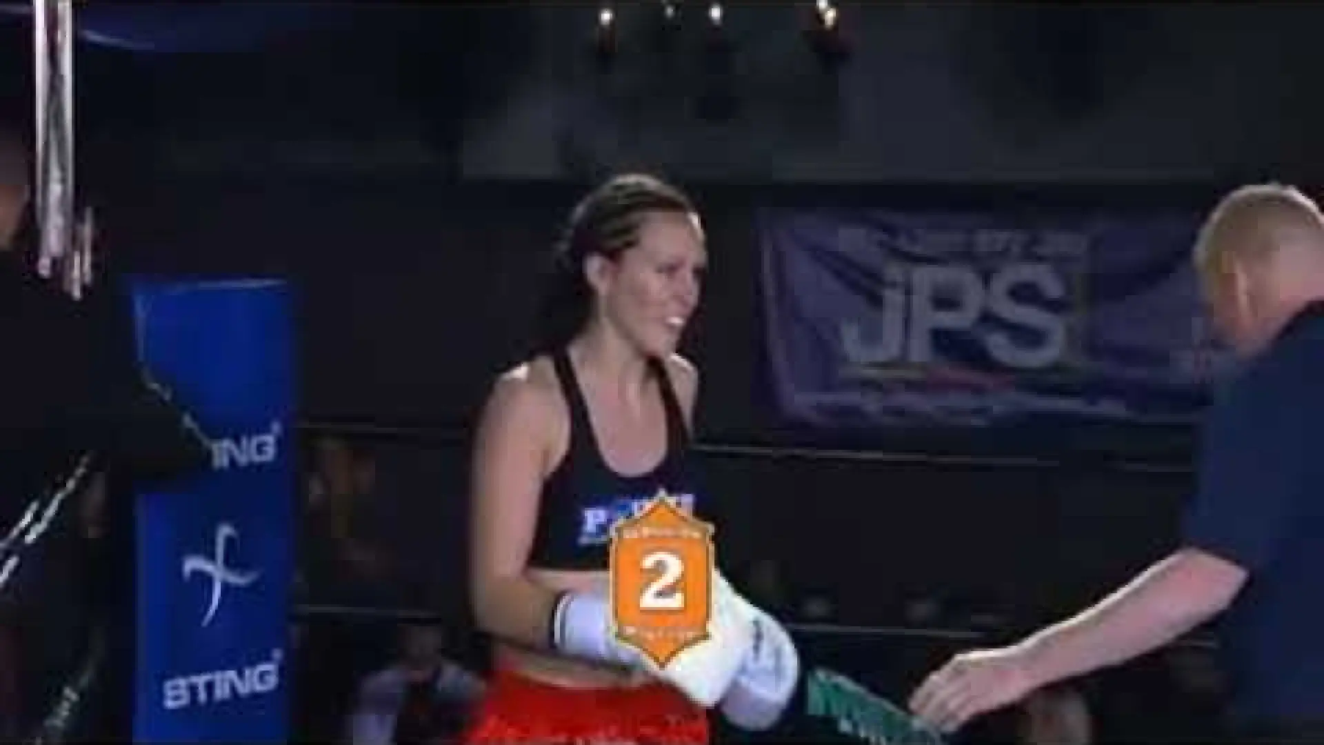 Claire Foreman vs Cassandra Pinney (Fight Video)