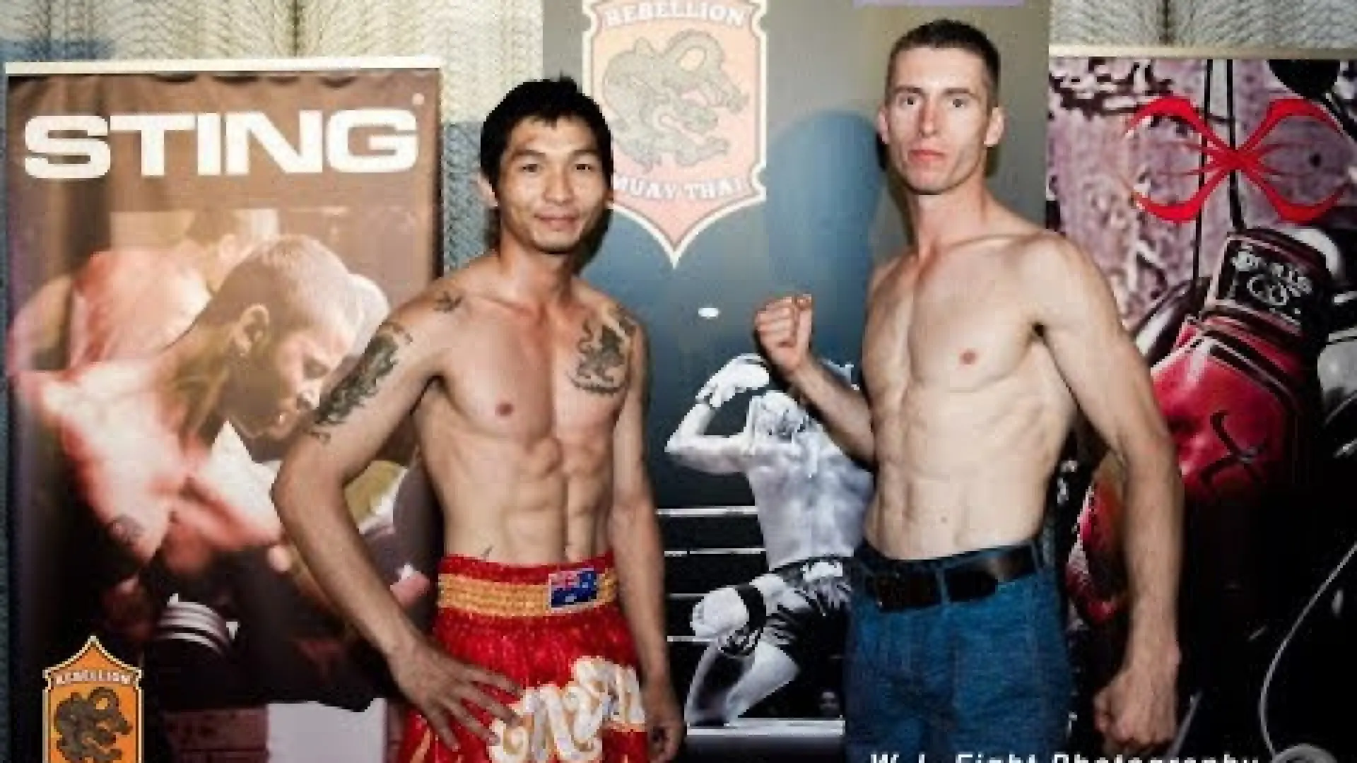 Sing Siri vs Erik Miskle (Fight Video)