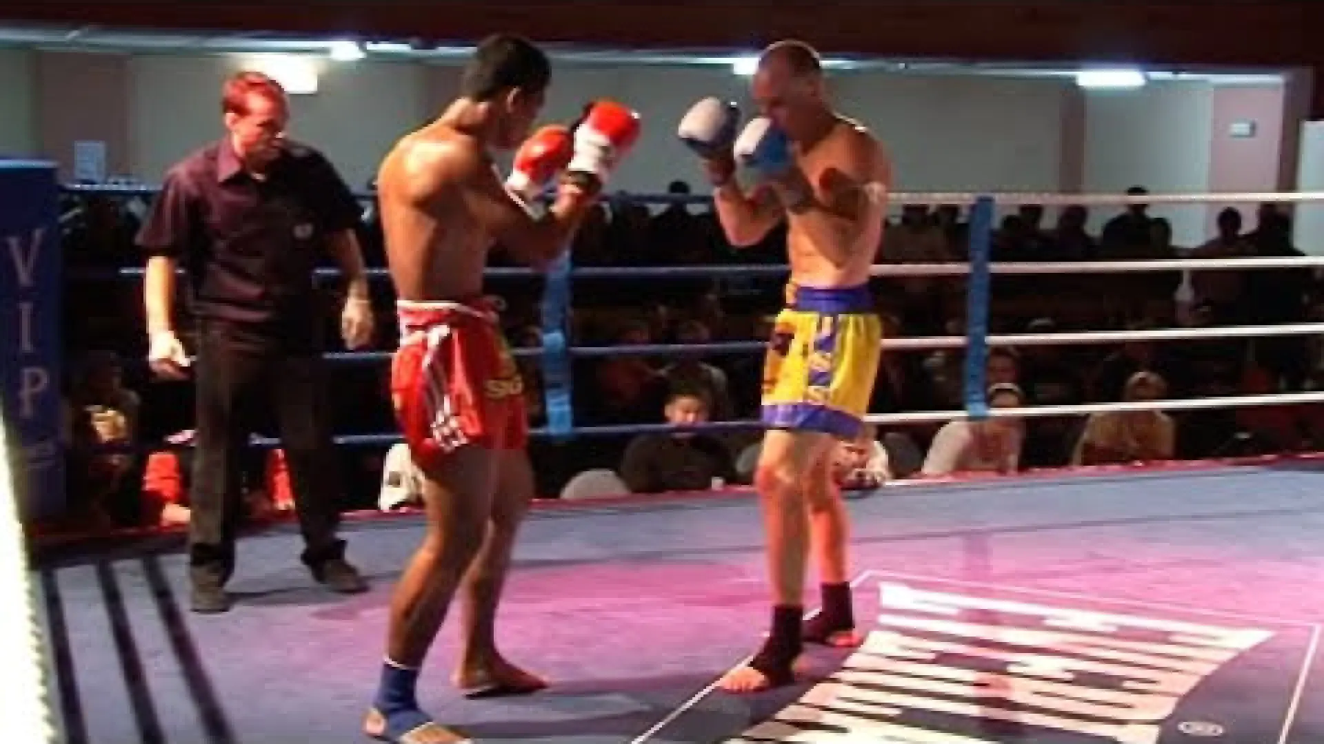 Darren Reece vs Wimbledon Chai Yai (Fight Video)