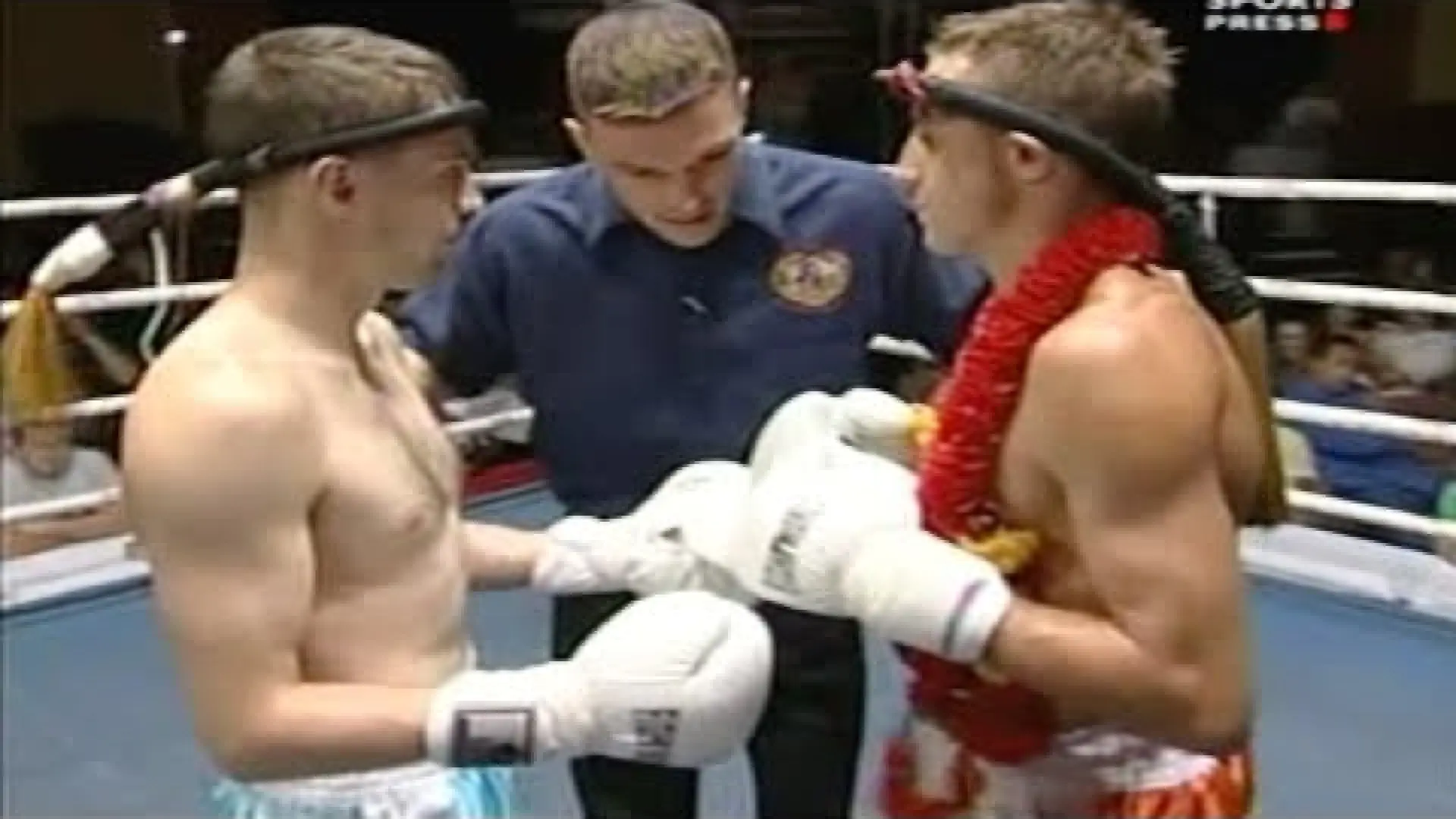 Aaron Leigh vs Damien Tranior (Fight Video)
