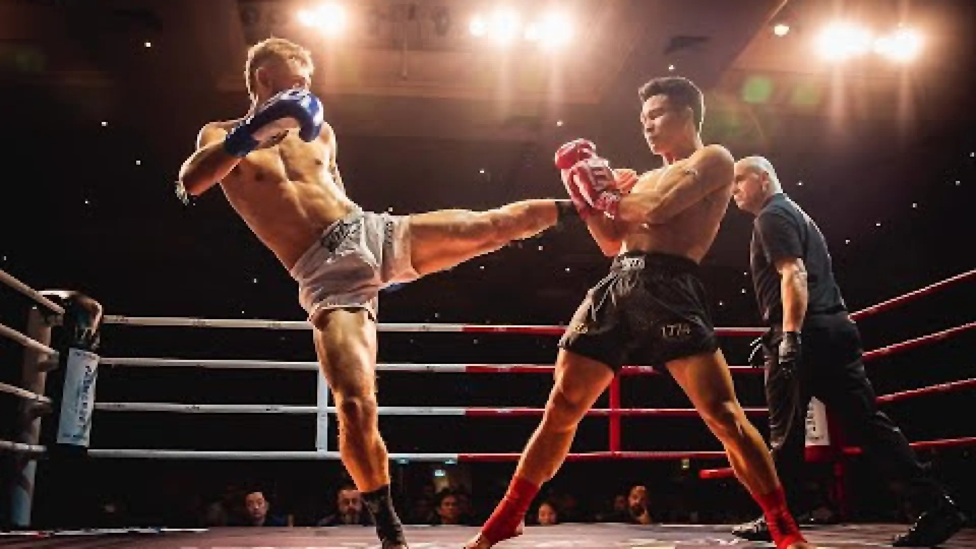 Max McVicker vs Worapon Sor Dechapan (Fight Video)