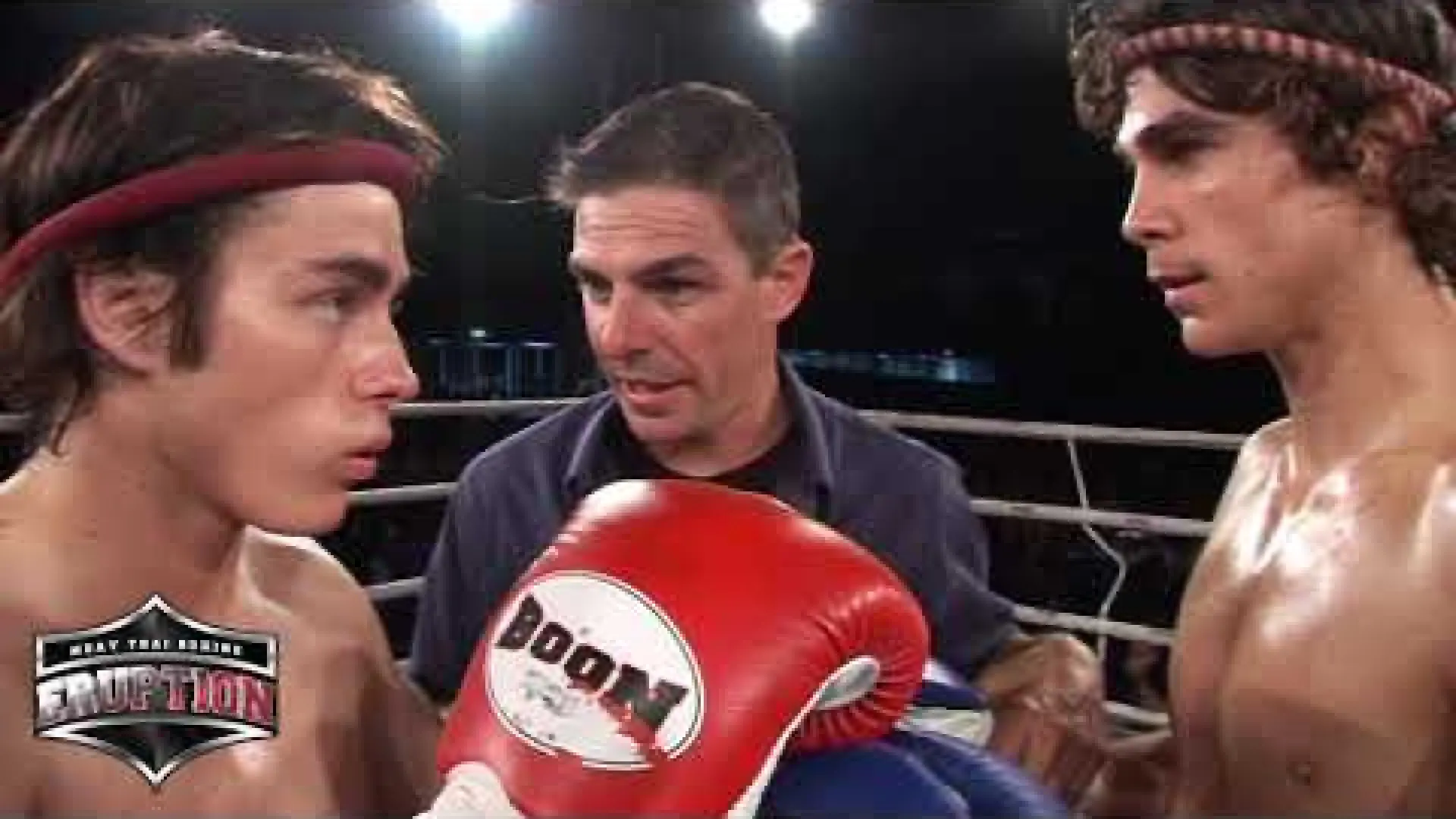 Michael Thompson vs Clayton Cook (Fight Video)