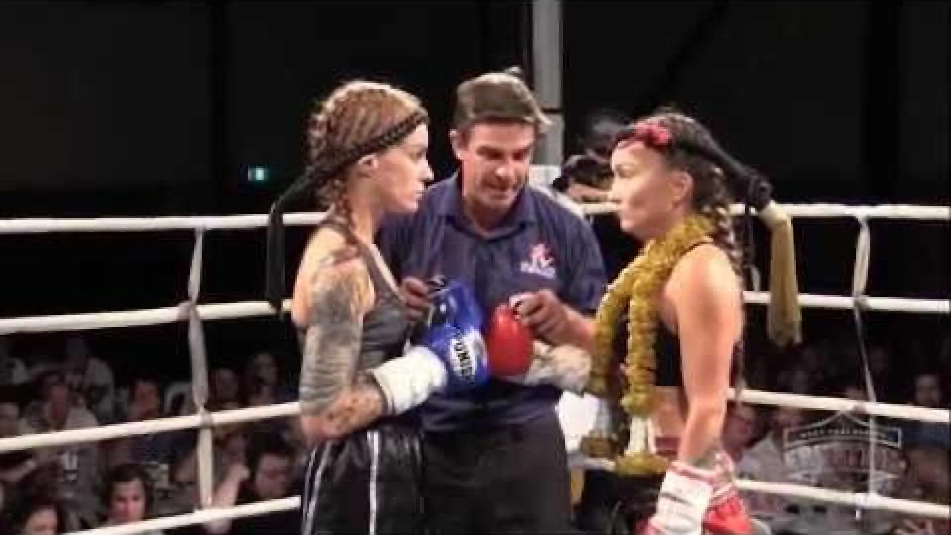 Alex Grisbrook vs Shauna Shaniqua (Fight Video)