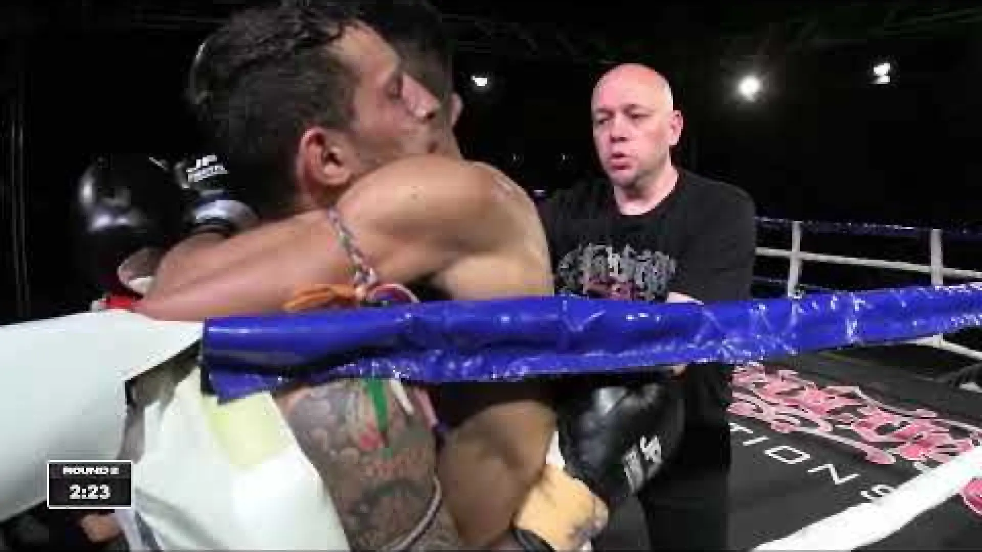 Salvatore Signorino vs Tuck Thobwan (Fight Video)