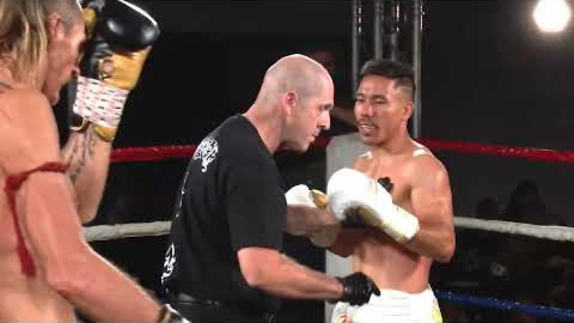 Sulaiman Hashemi vs Corey Barret (Fight Video)