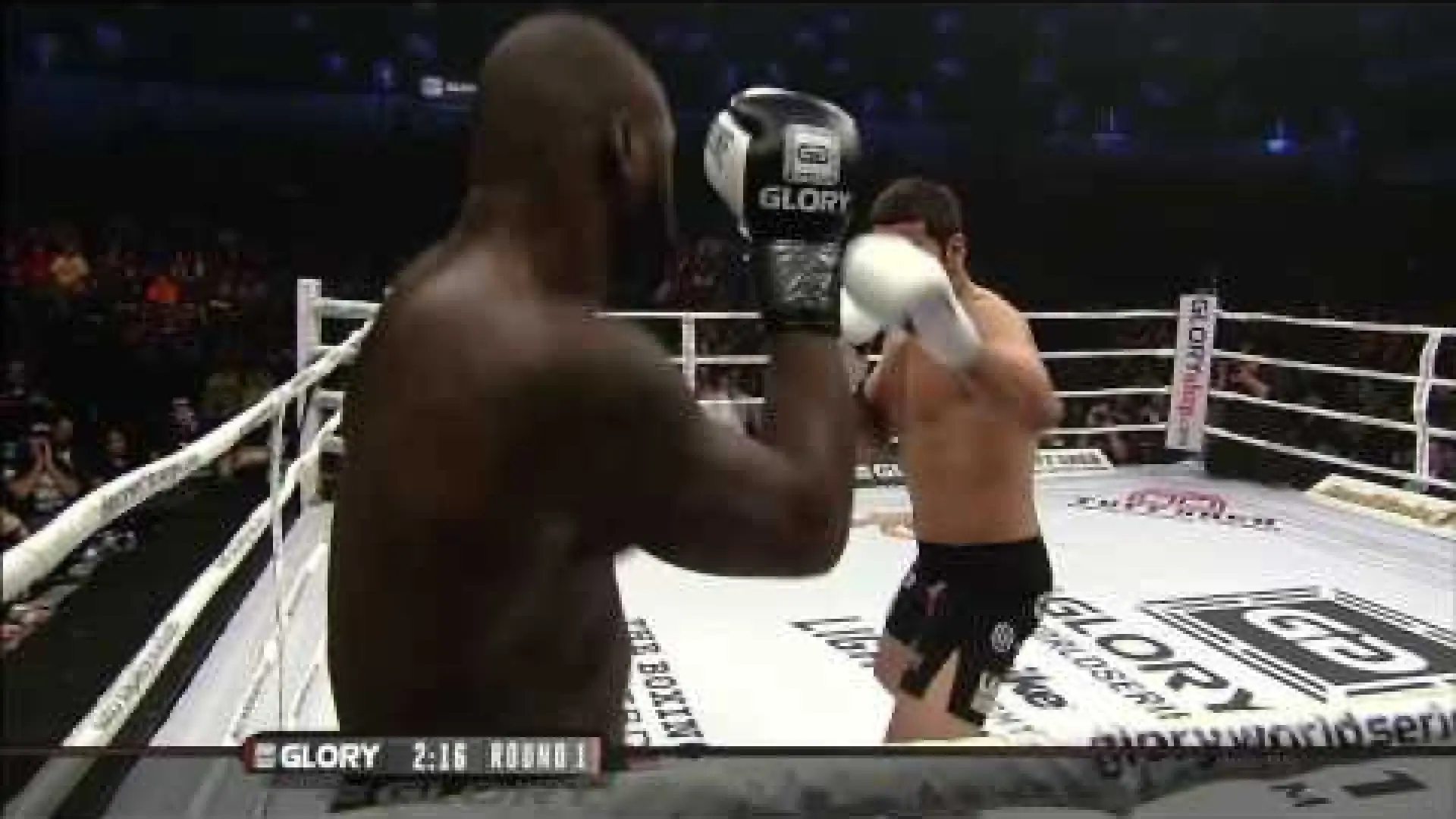 Xavier Vigney vs Maurice Jackson (Fight Video)