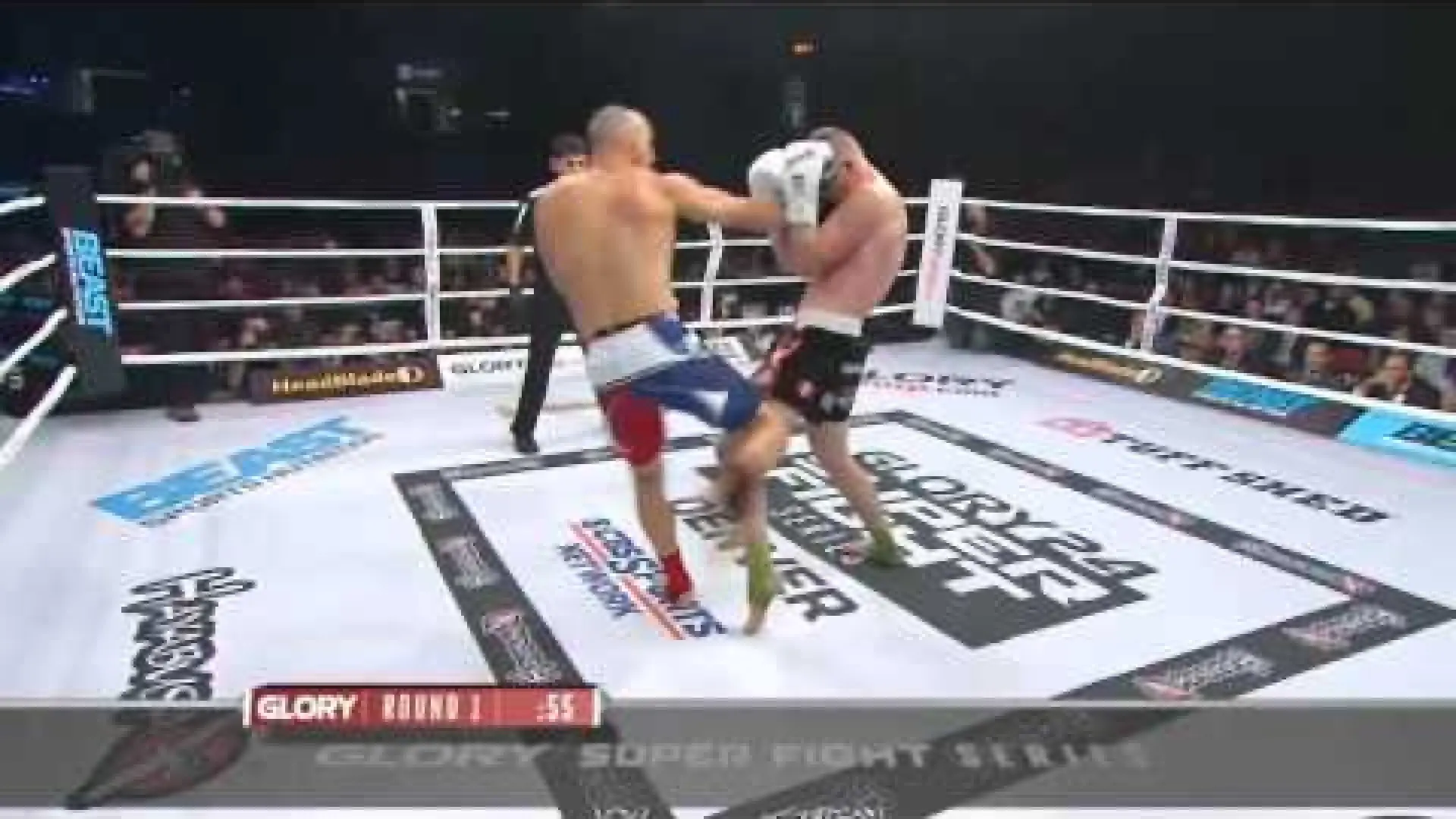 Robert Thomas vs David Radeff (Fight Video)