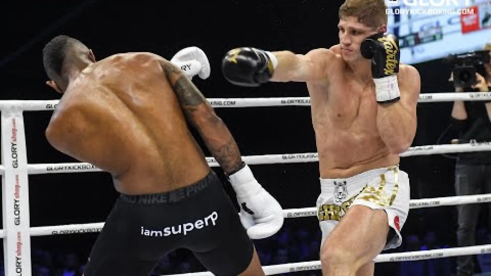 Felipe Micheletti vs Luis Tavares (Fight Video)