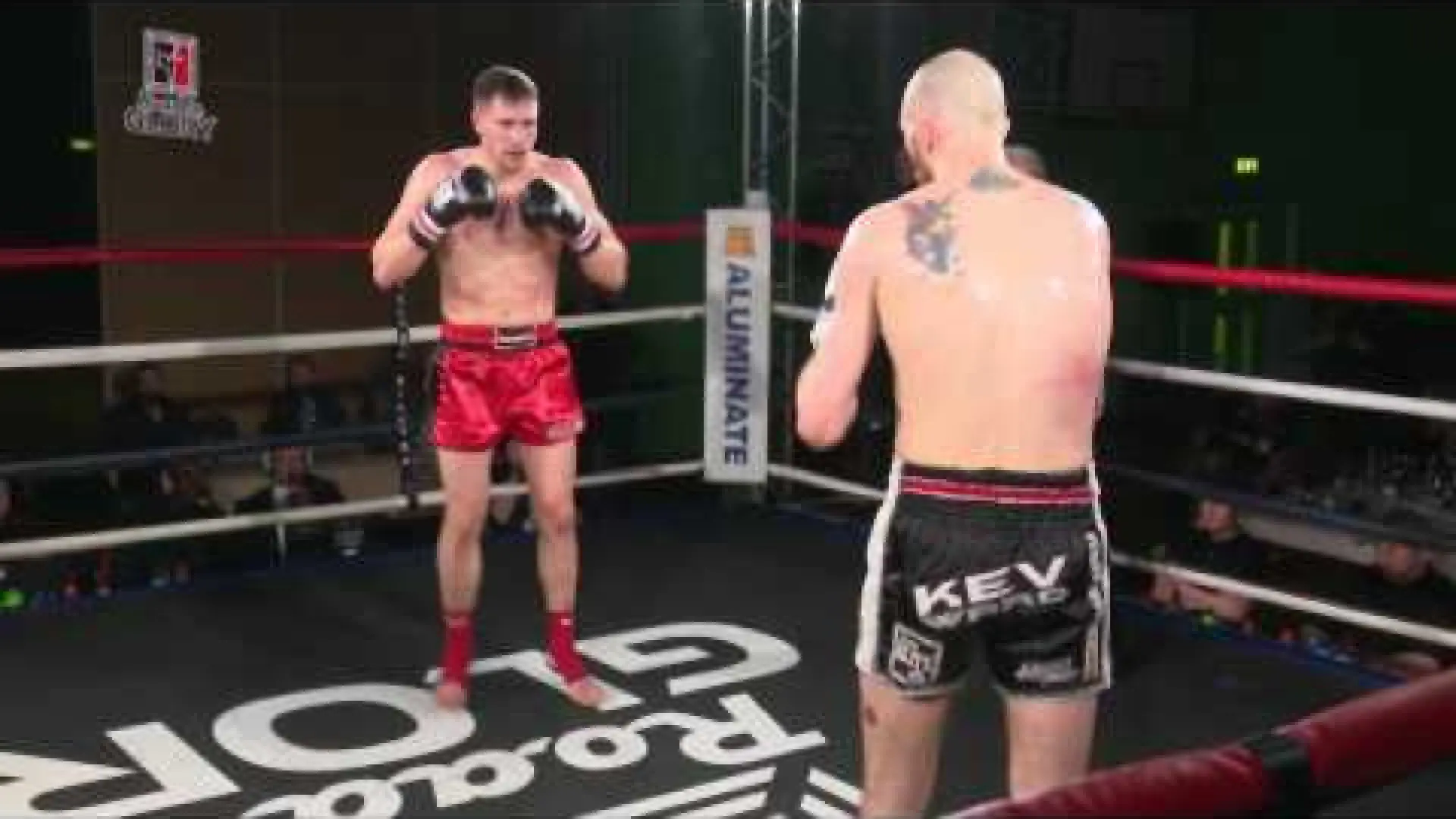 Jamie Bates vs Kev Ward (Fight Video)