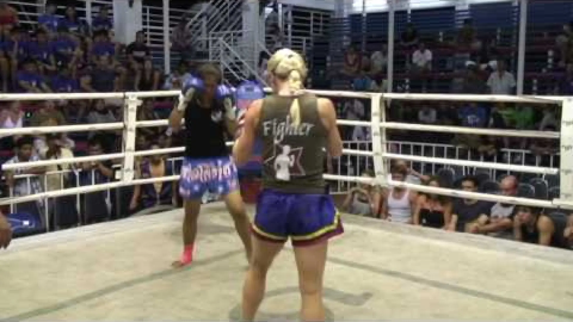 Emma Rae Graham vs Unknown Unknown (Fight Video)