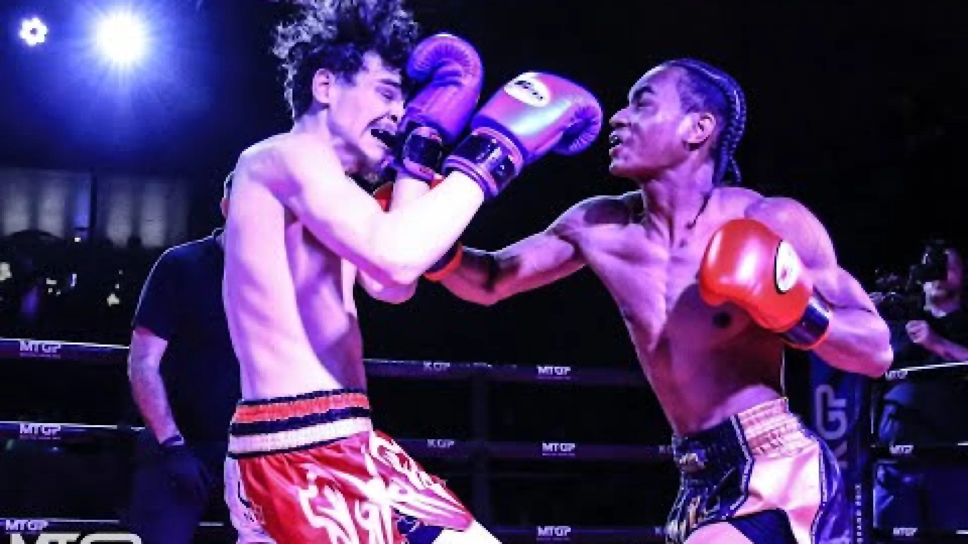 Jonathan Oluoch vs Danny Legister (Fight Video)