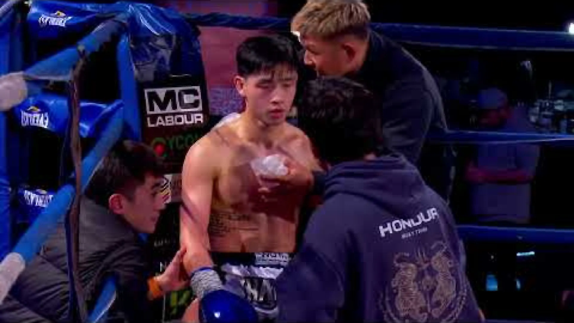 Jason Huynh vs Alex Taylor (Fight Video)