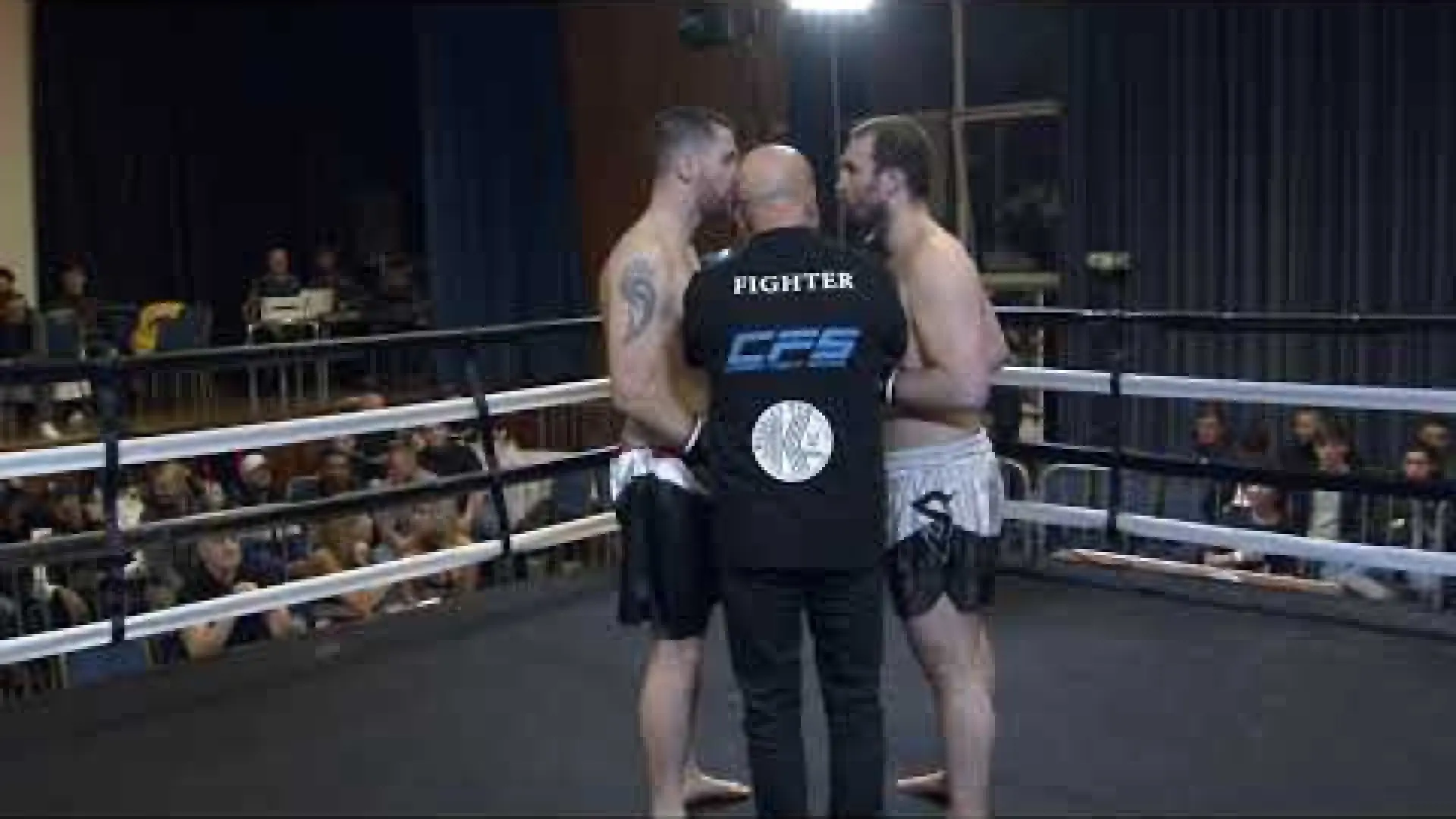Nathan Ross vs Wayne O'neil (Fight Video)
