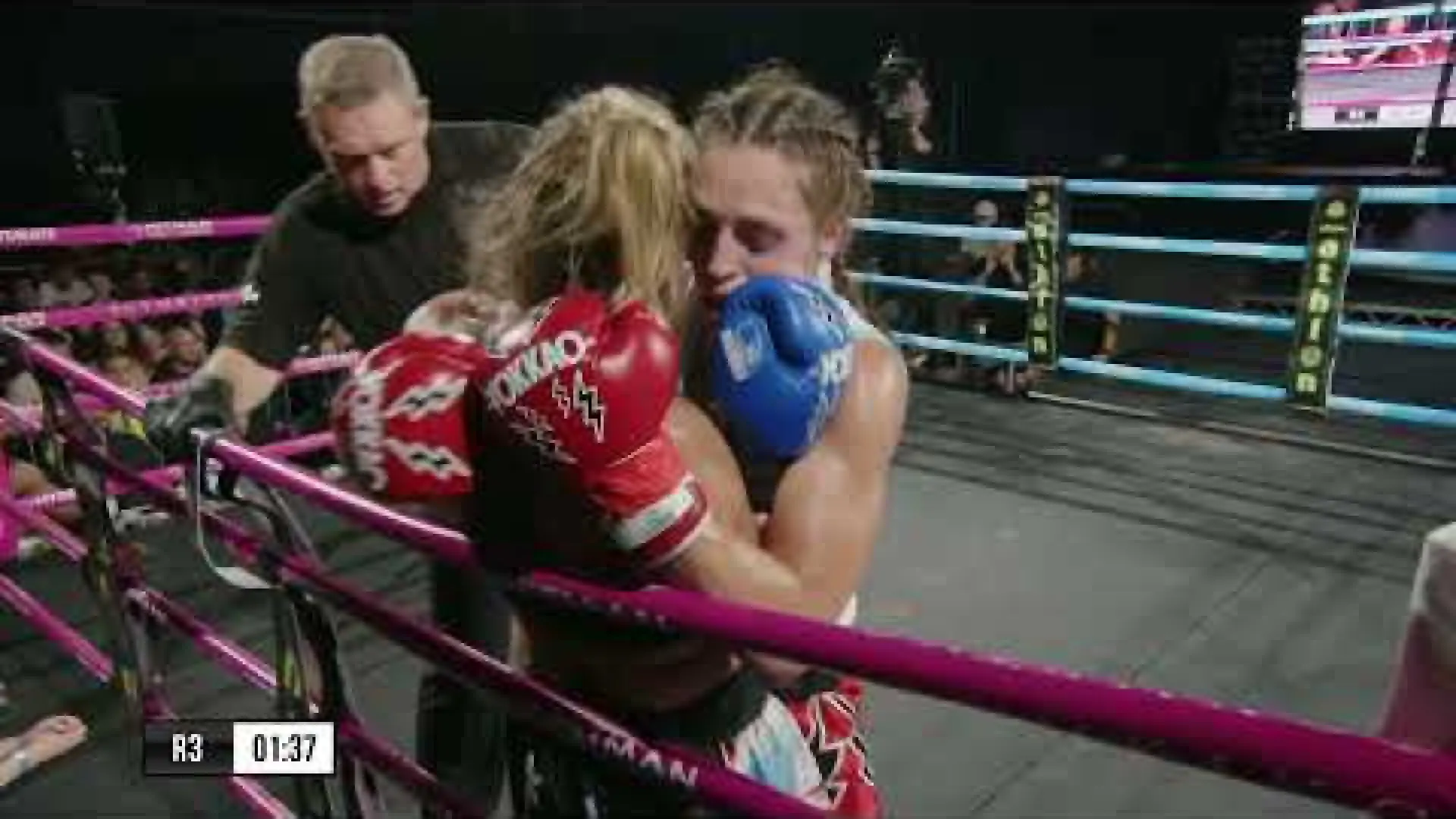 Martina Steiner vs Naomi Ridley (Fight Video)