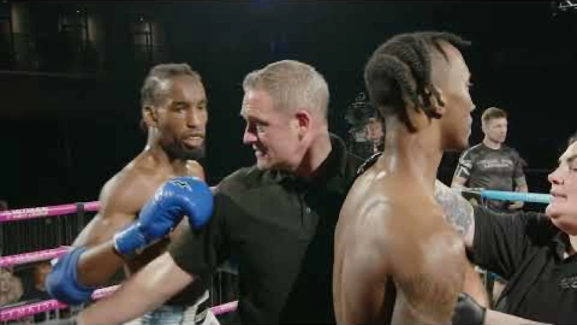 Sydney Dacres vs Max Ngonji (Fight Video)