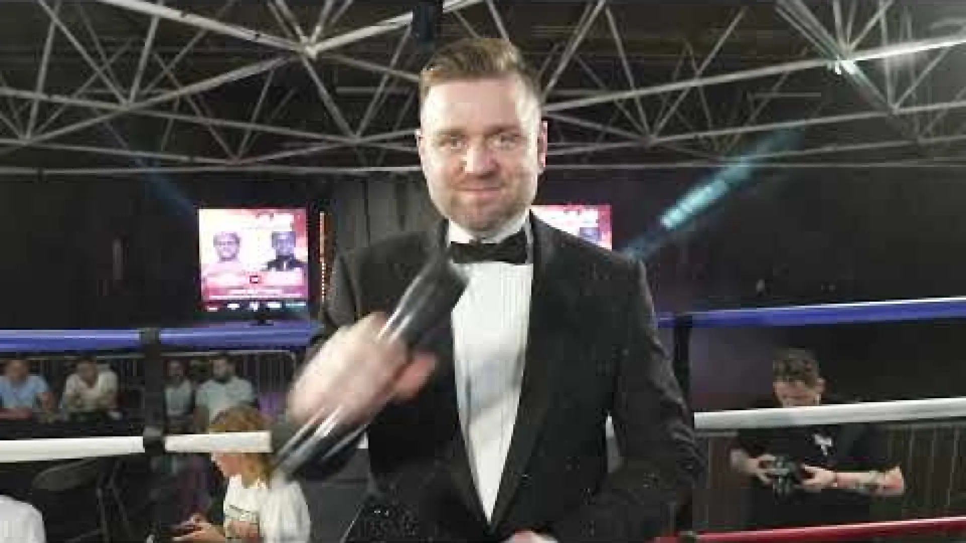 Dan Shepherd vs Joshua Simpson (Fight Video)