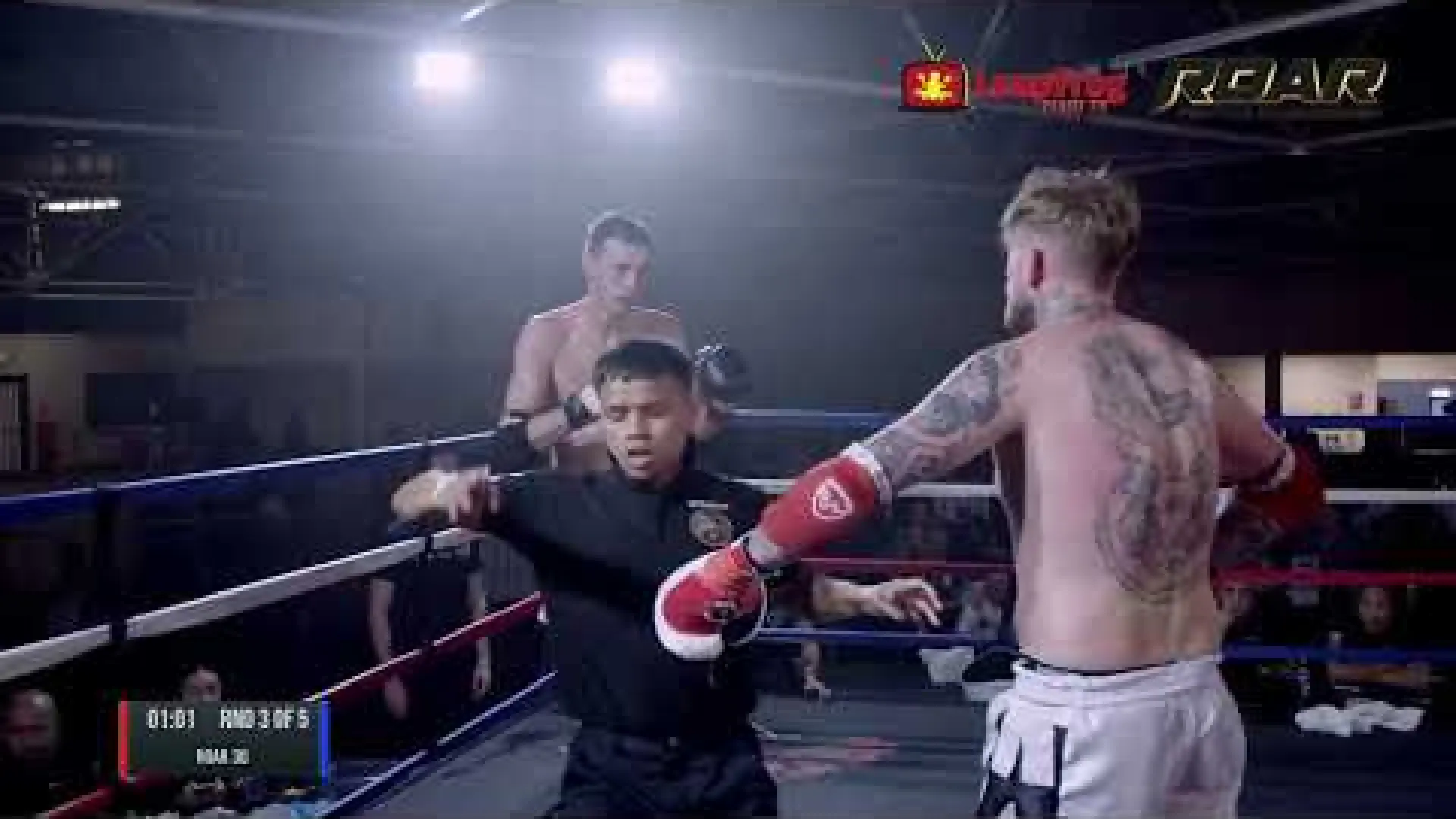 Lewis Harwood vs Dean Blunt (Fight Video)