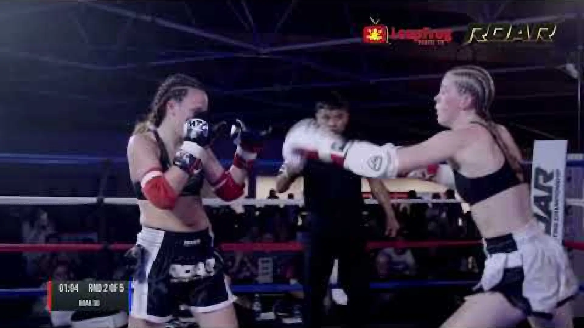 Ellie Harber vs Ines Maillet (Fight Video)