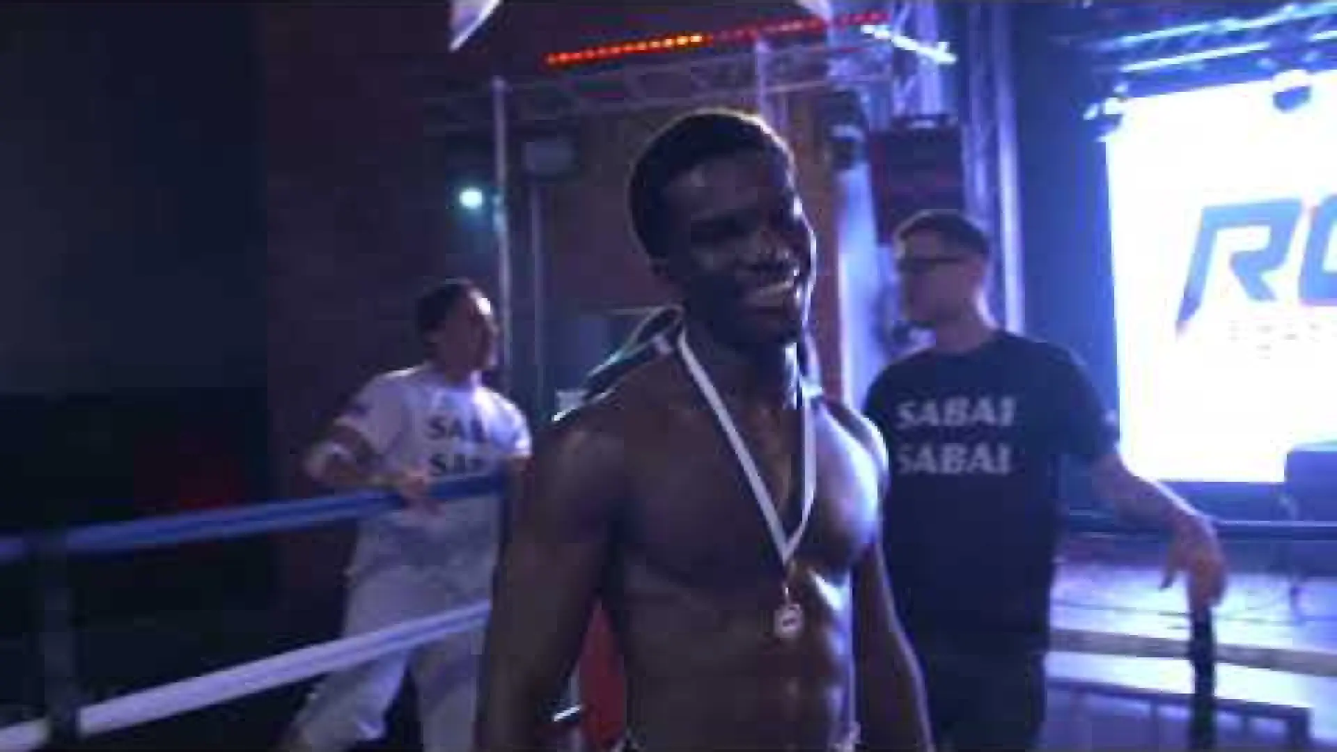 Richard Goff vs Ade Thomas (Fight Video)