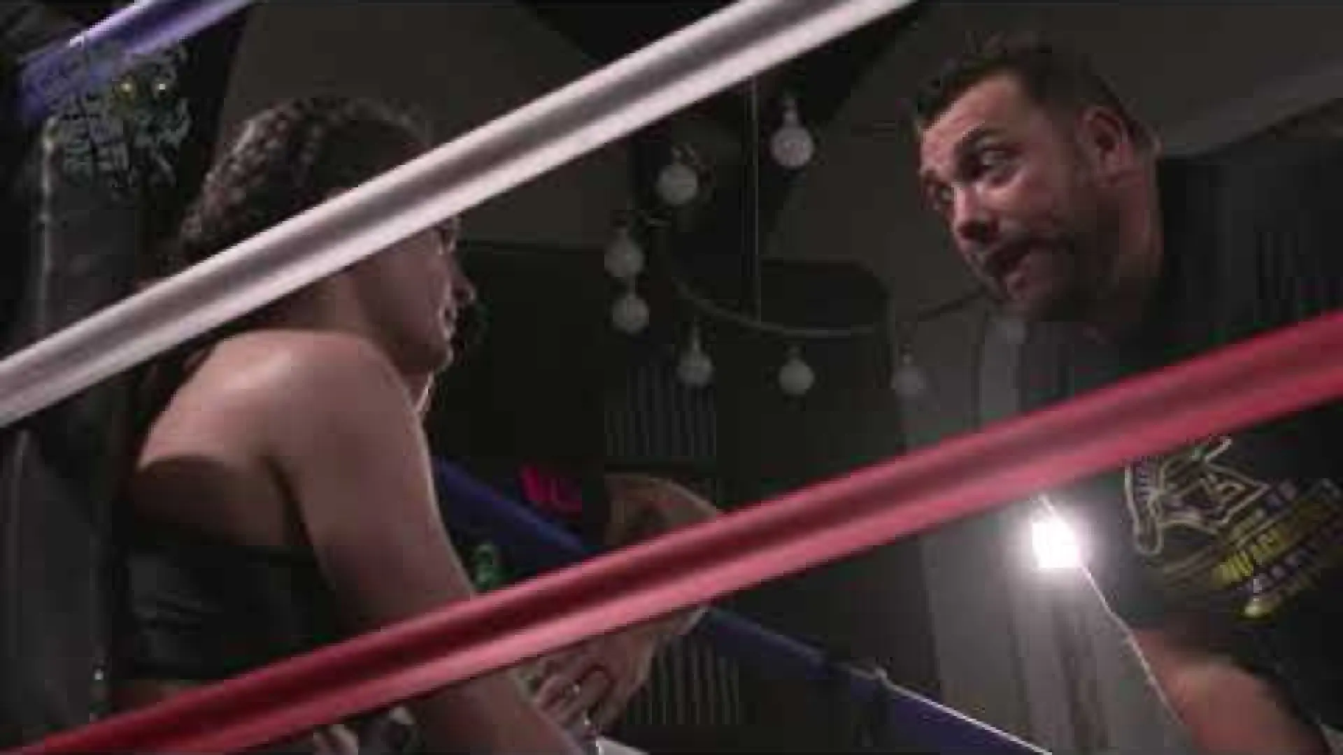 Liliya Poda vs Molly McCulloch (Fight Video)