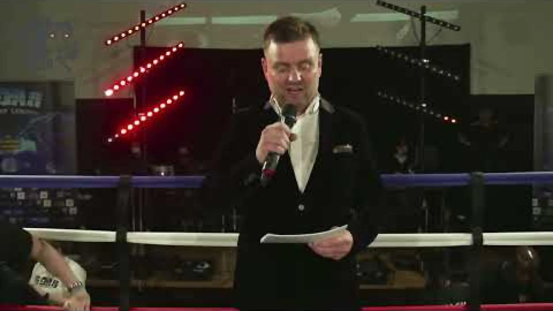Darek Ziomek vs Liam Stacey (Fight Video)