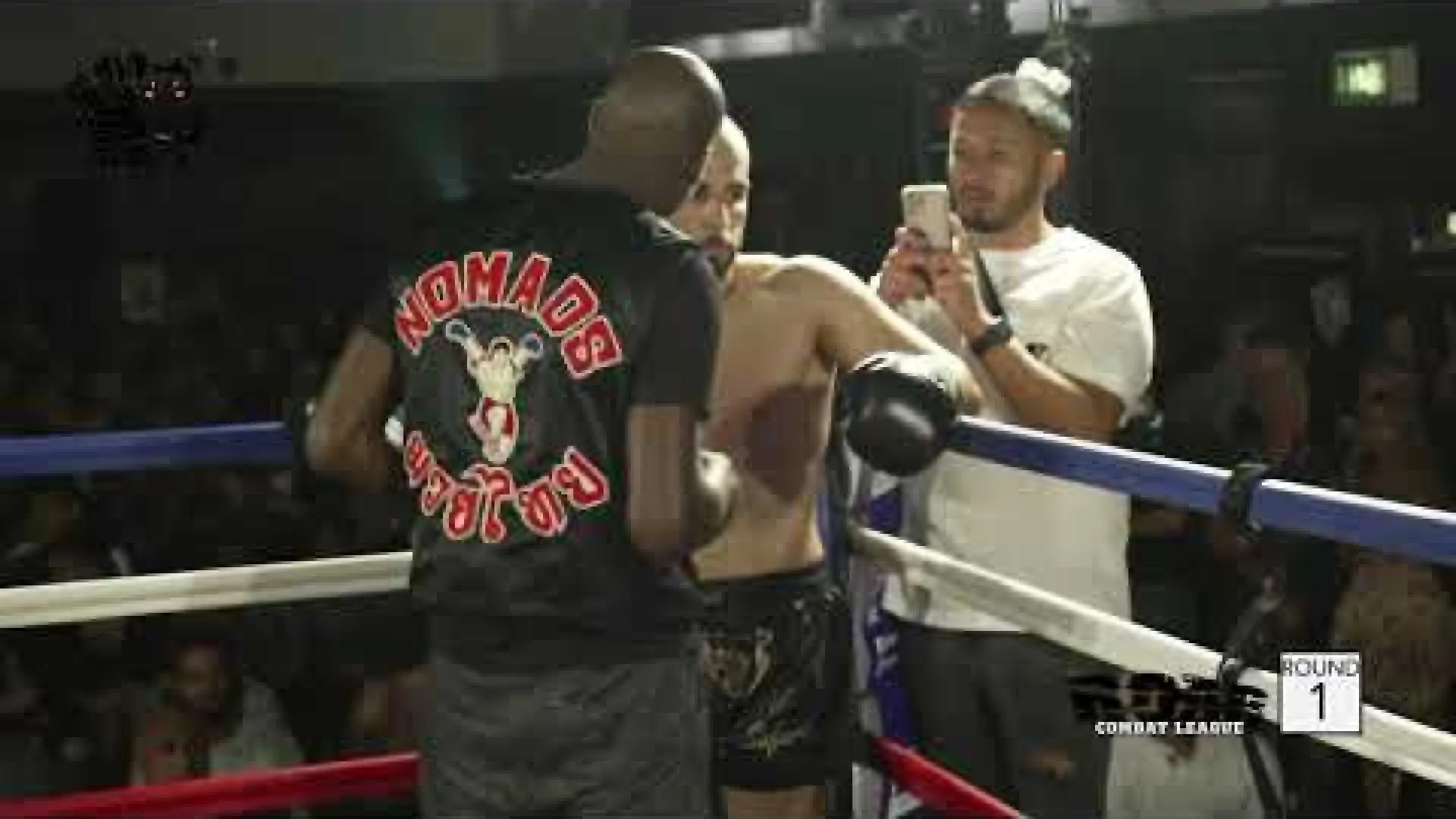 Ali Safari vs Michael Clarke (Fight Video)