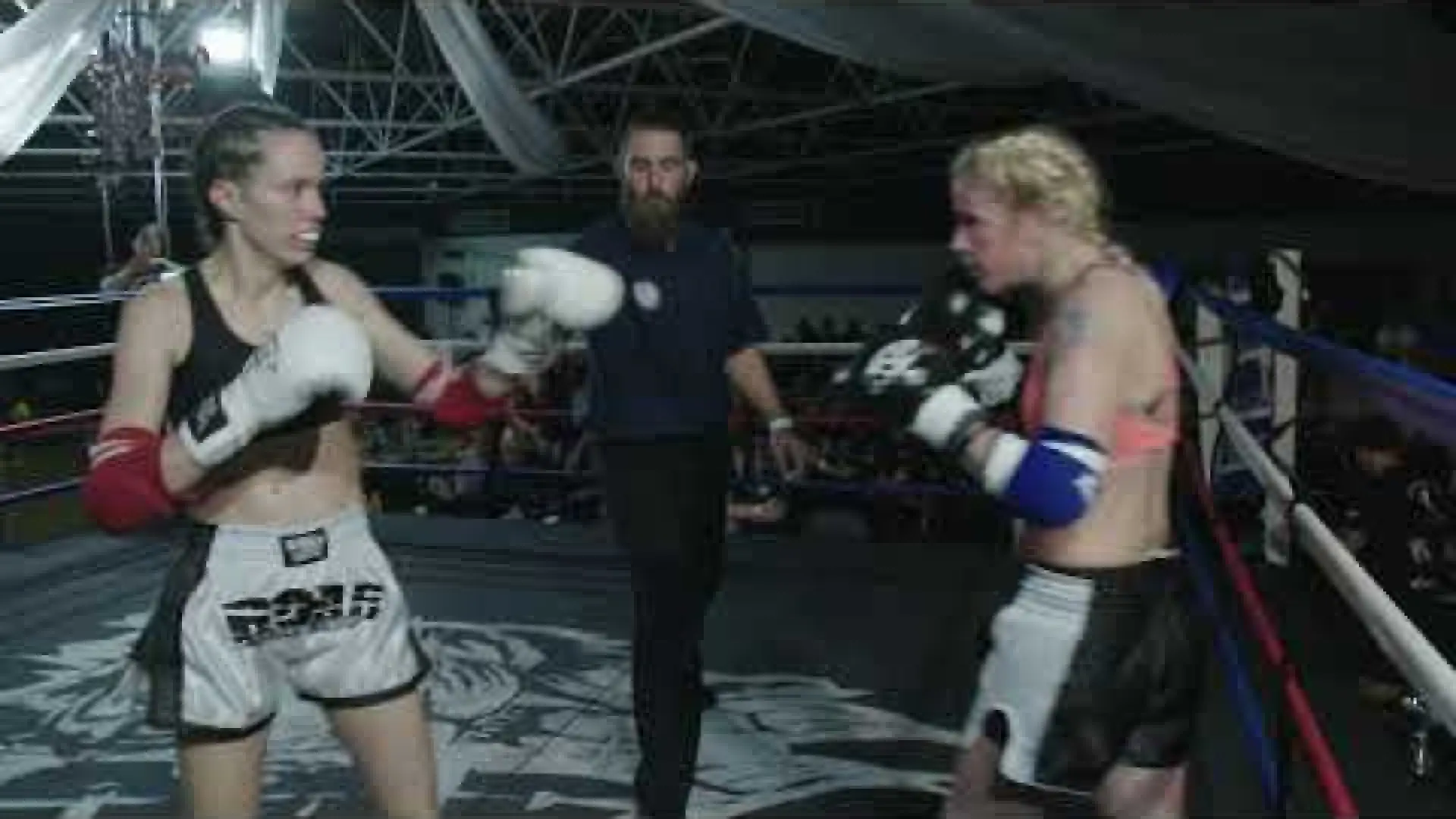 Gemma Collins vs Marie McManamon (Fight Video)