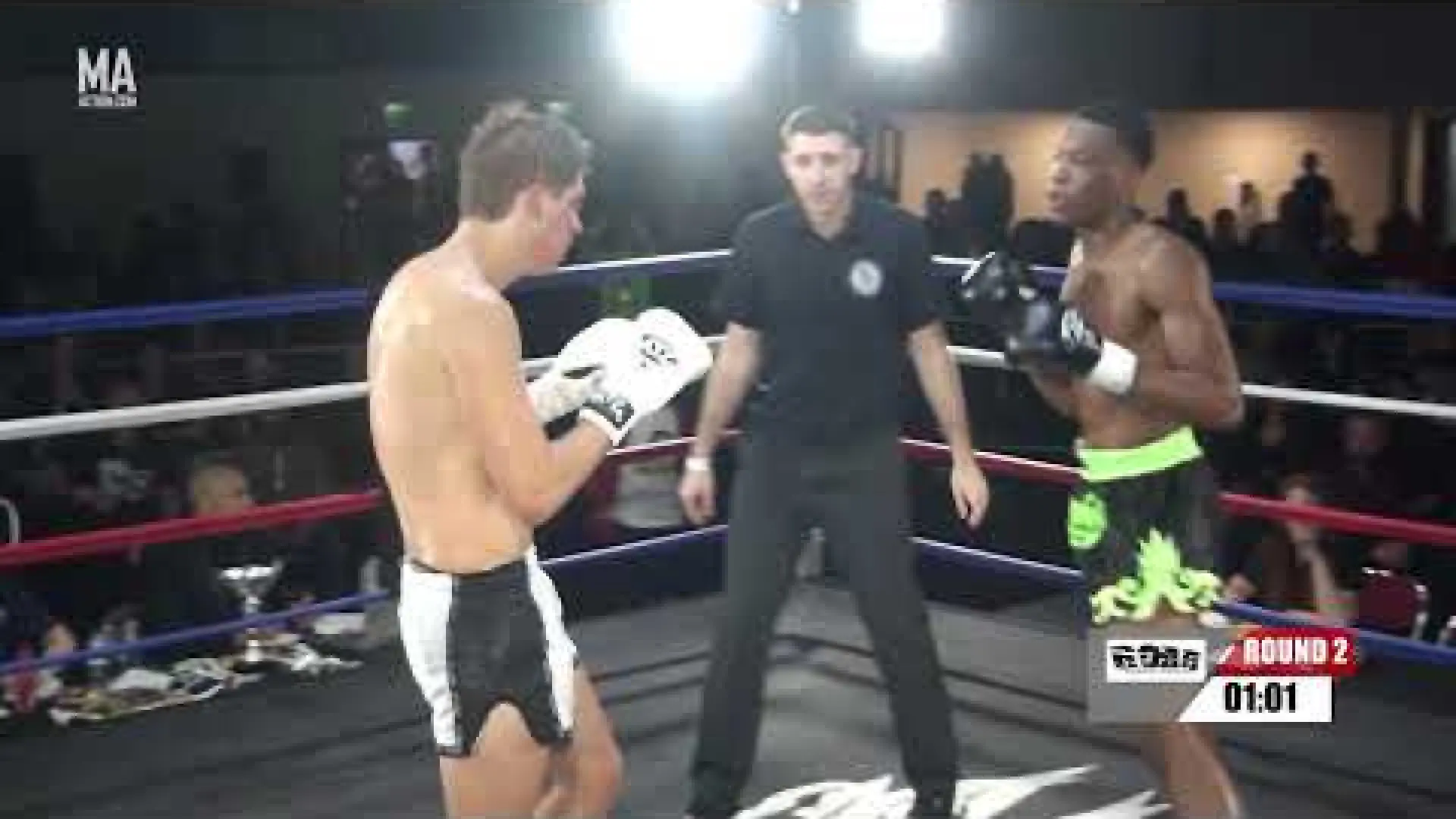 Simeon Powell vs Daniel Moriarty (Fight Video)