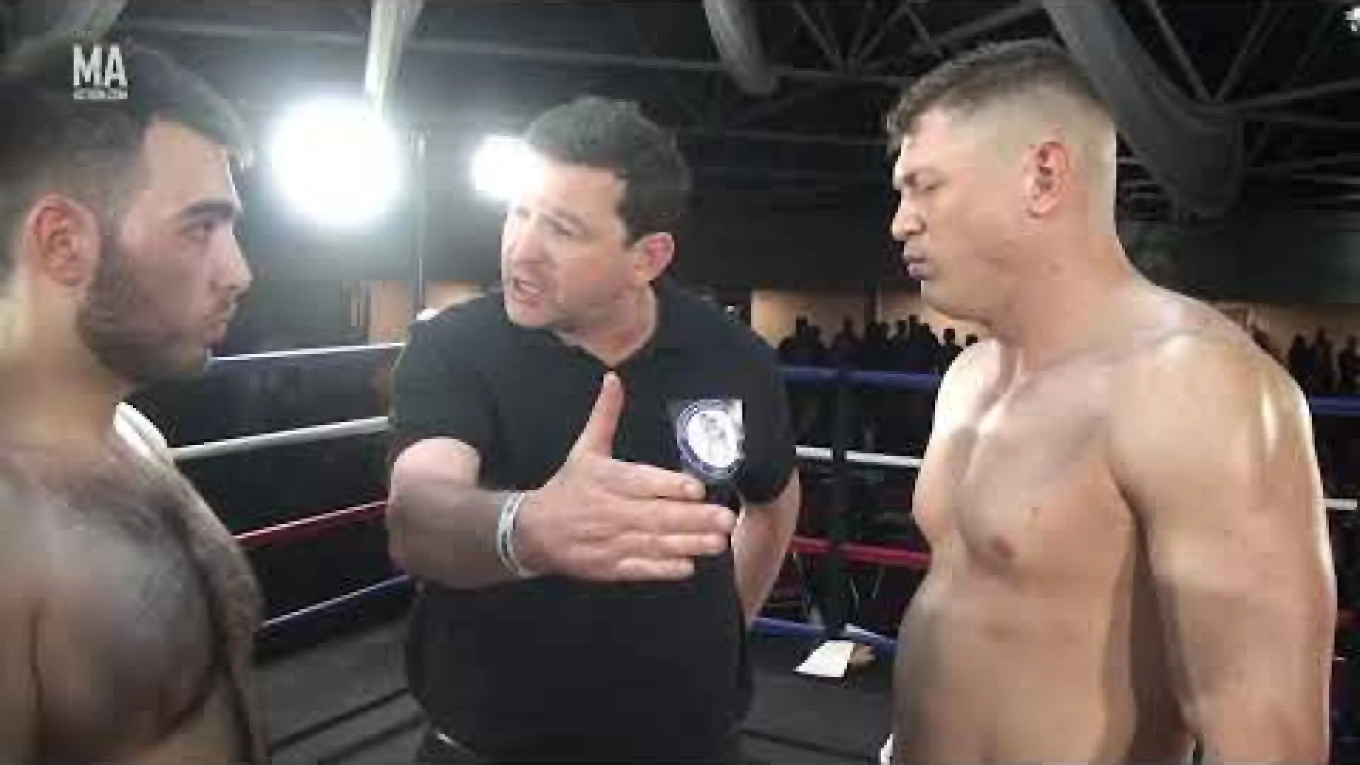 Artur Awalian vs Tom Watson (Fight Video)