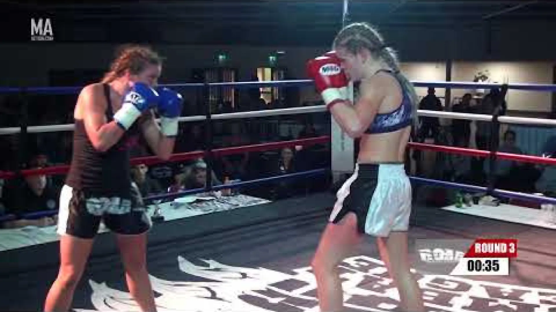 Mellony Geugjes vs Christi Brereton (Fight Video)