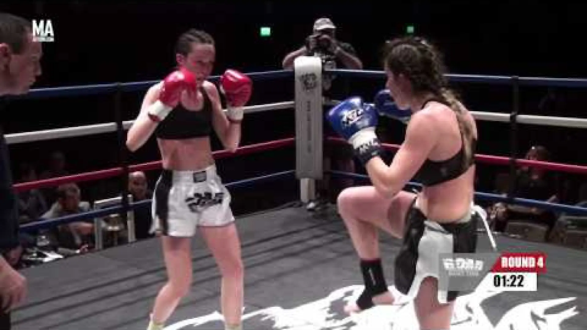 Rochelle Ragosta vs Marie McManamon (Fight Video)