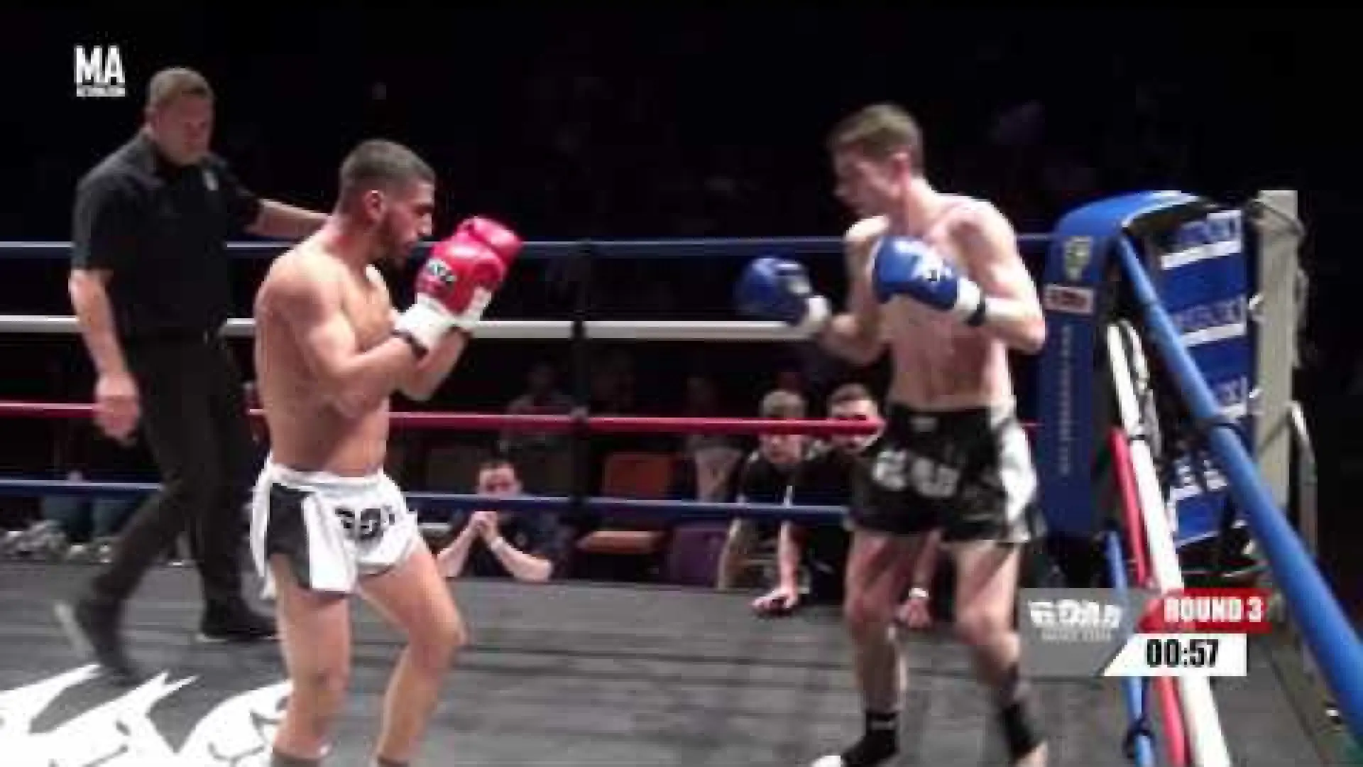 Niall Durkan vs Francesco Tiano (Fight Video)