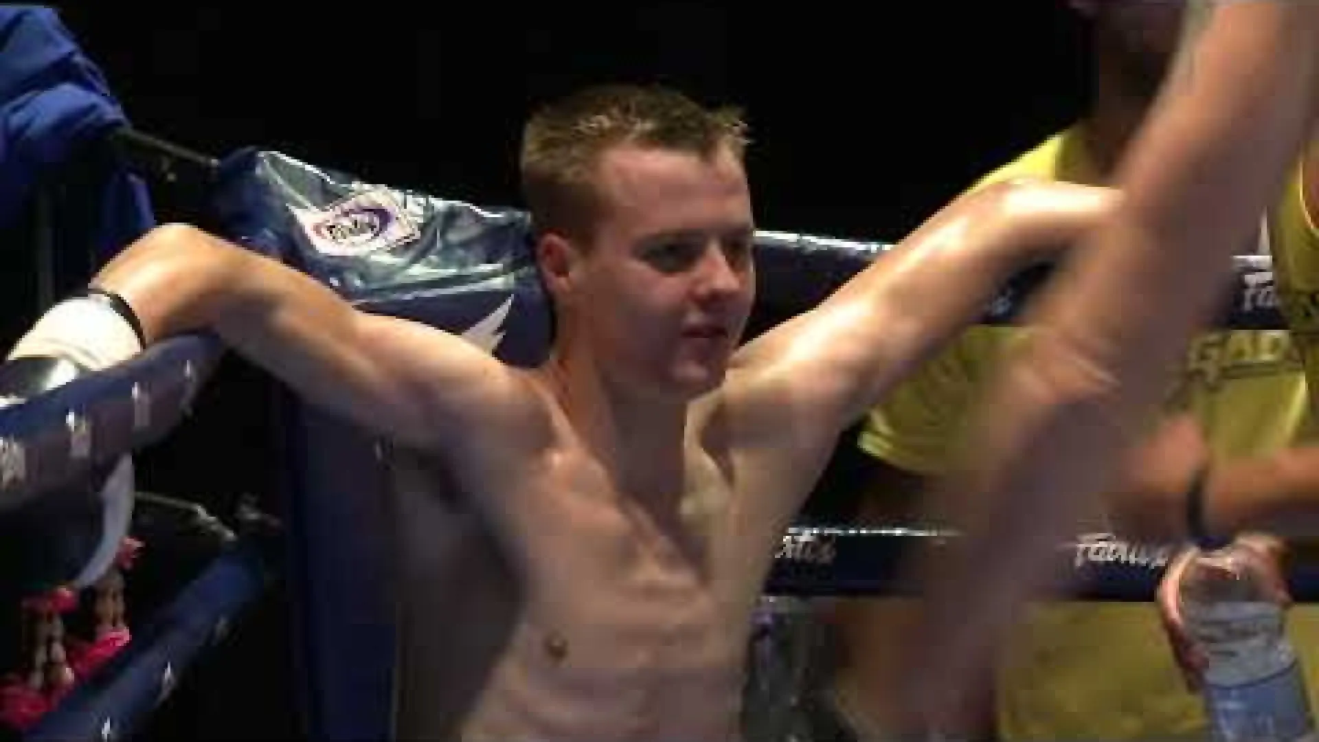 Joe Himsworth vs Adam Lee Mason (Fight Video)