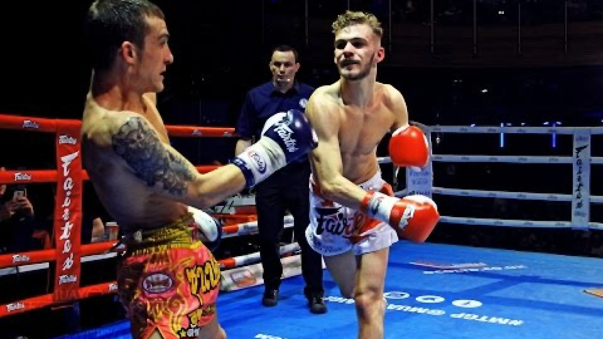 Daniel McGowan vs Adrian Lopez (Fight Video)