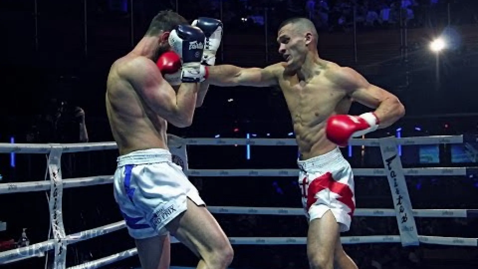 Ryan Li vs Mark Robinson (Fight Video)
