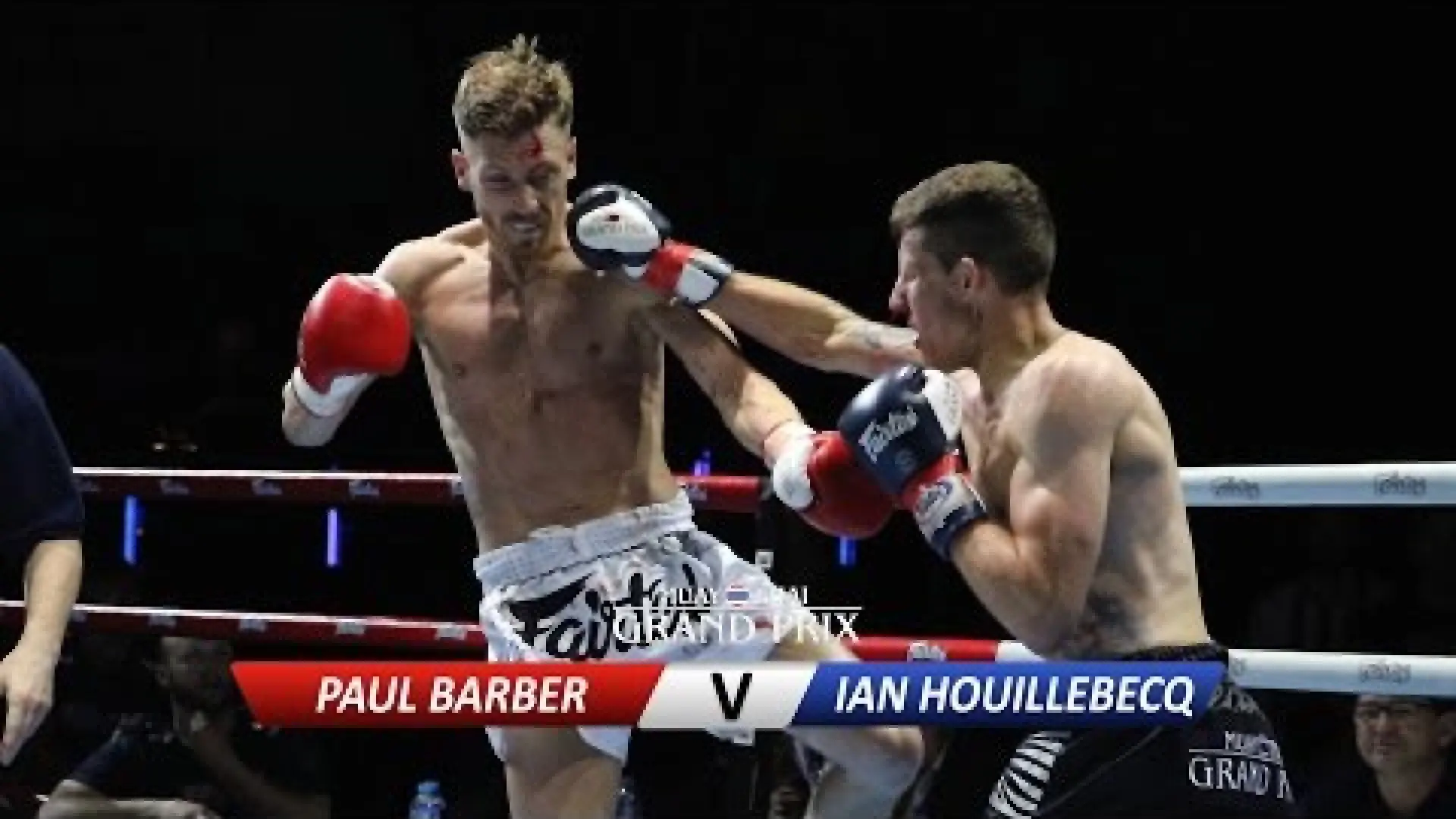 Paul Barber vs Ian Houillebecq (Fight Video)