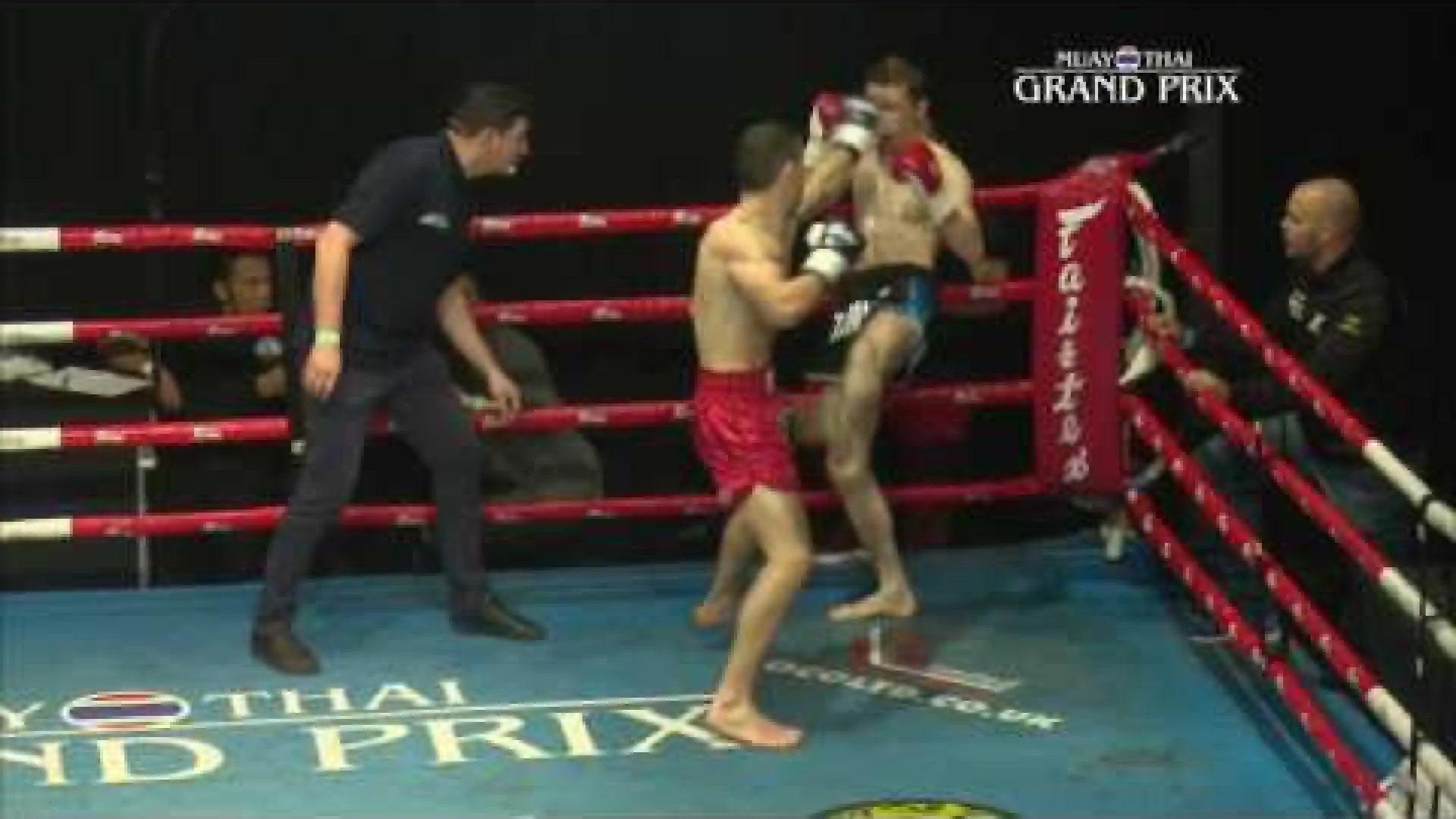 Dean Black vs Declan McCullough (Fight Video)