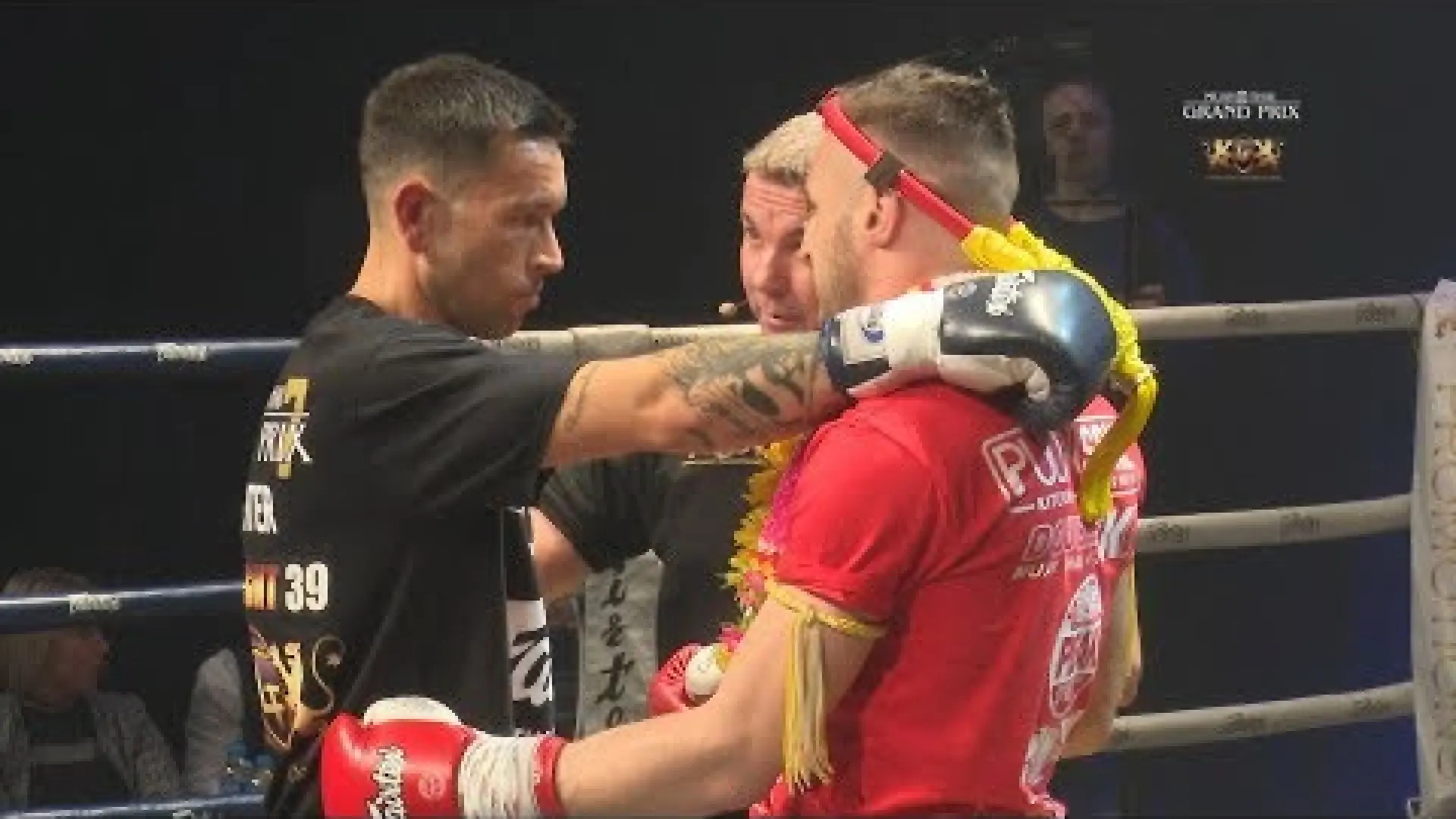 Rob Hayward vs Lewis Child (Fight Video)