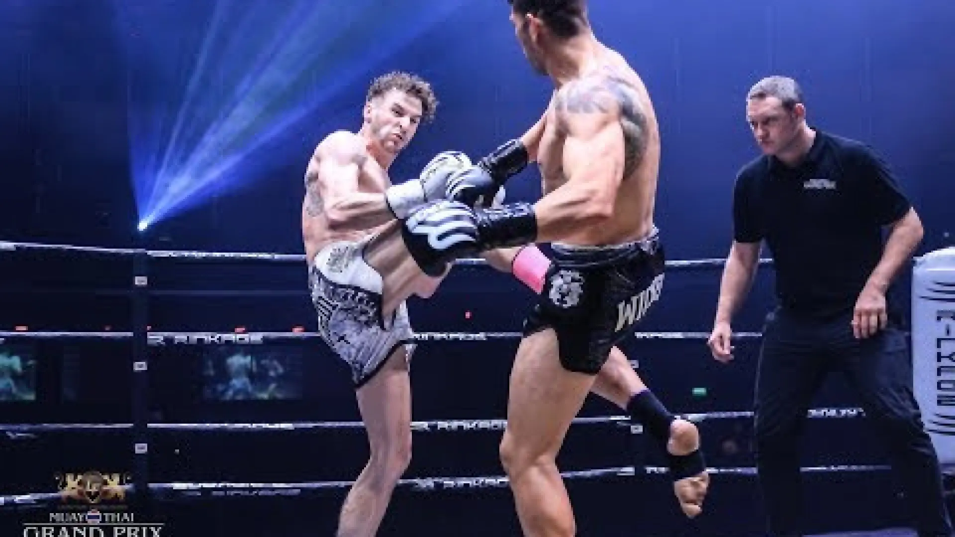 Carlos Marin vs Lewis Childs (Fight Video)